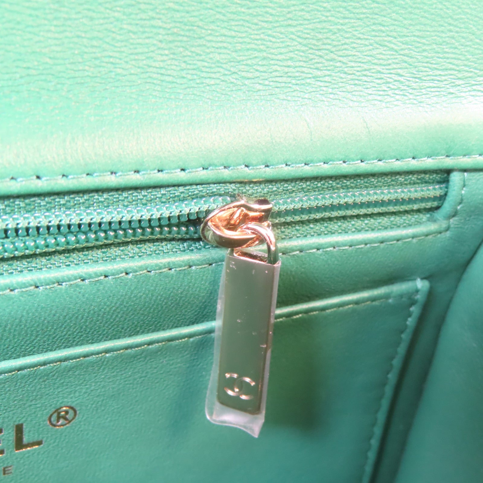 CHANEL 牛皮皮革Mini Flap Bag金扣手挽肩背兩用袋綠色