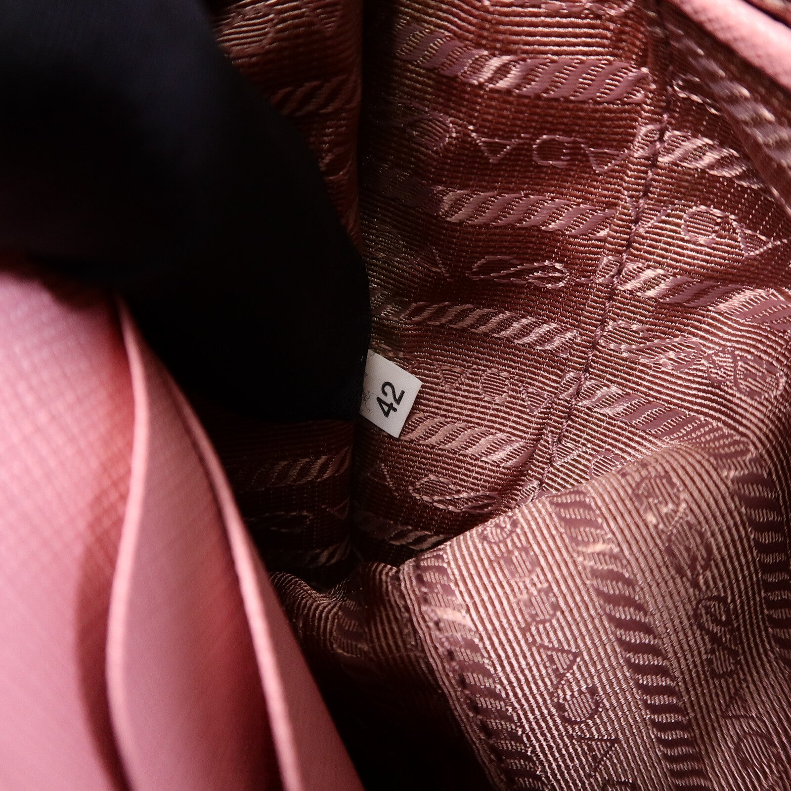PRADA Saffiano皮革Hand Bag肩背袋