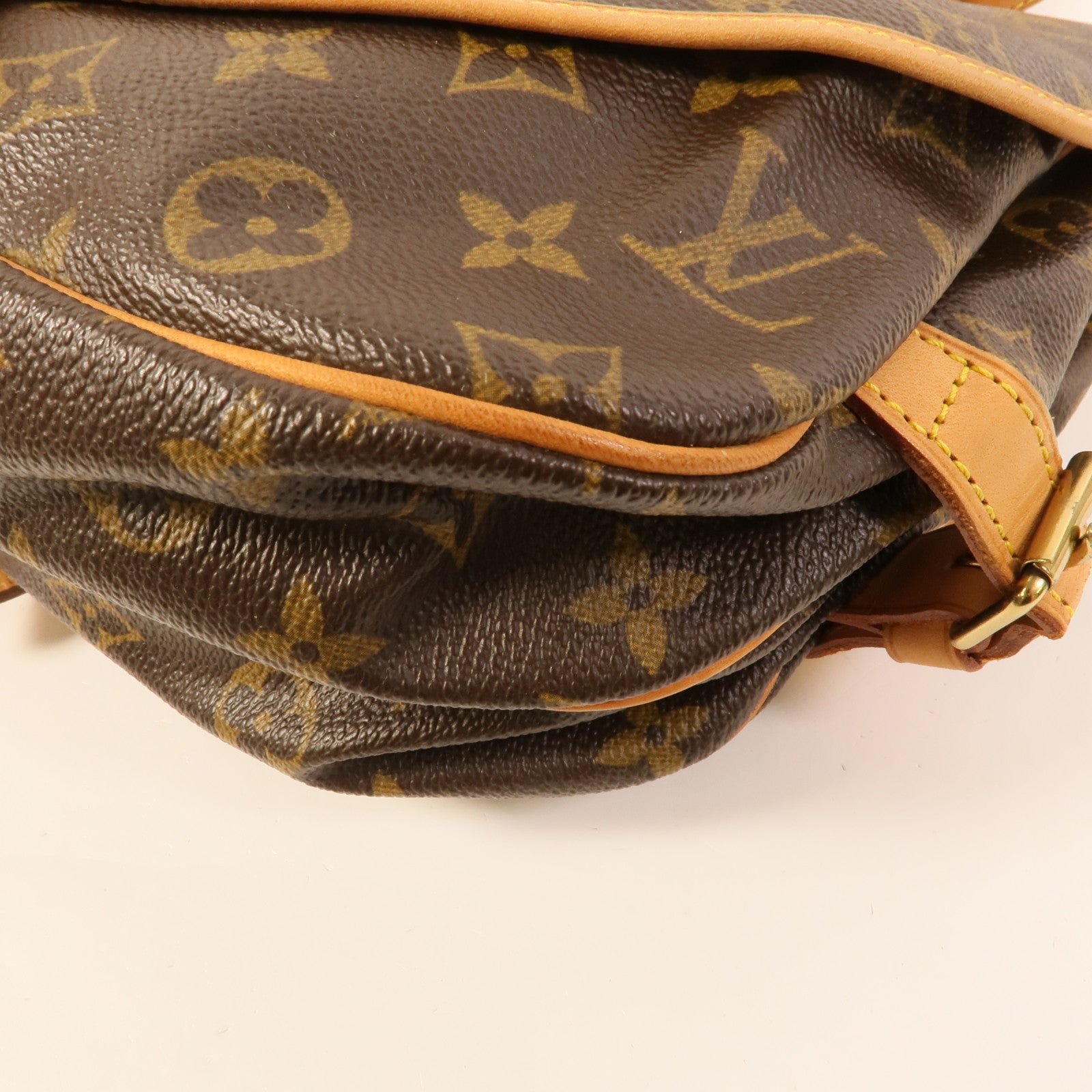 LOUIS VUITTON Monogram Saumur 30金扣肩背袋棕色