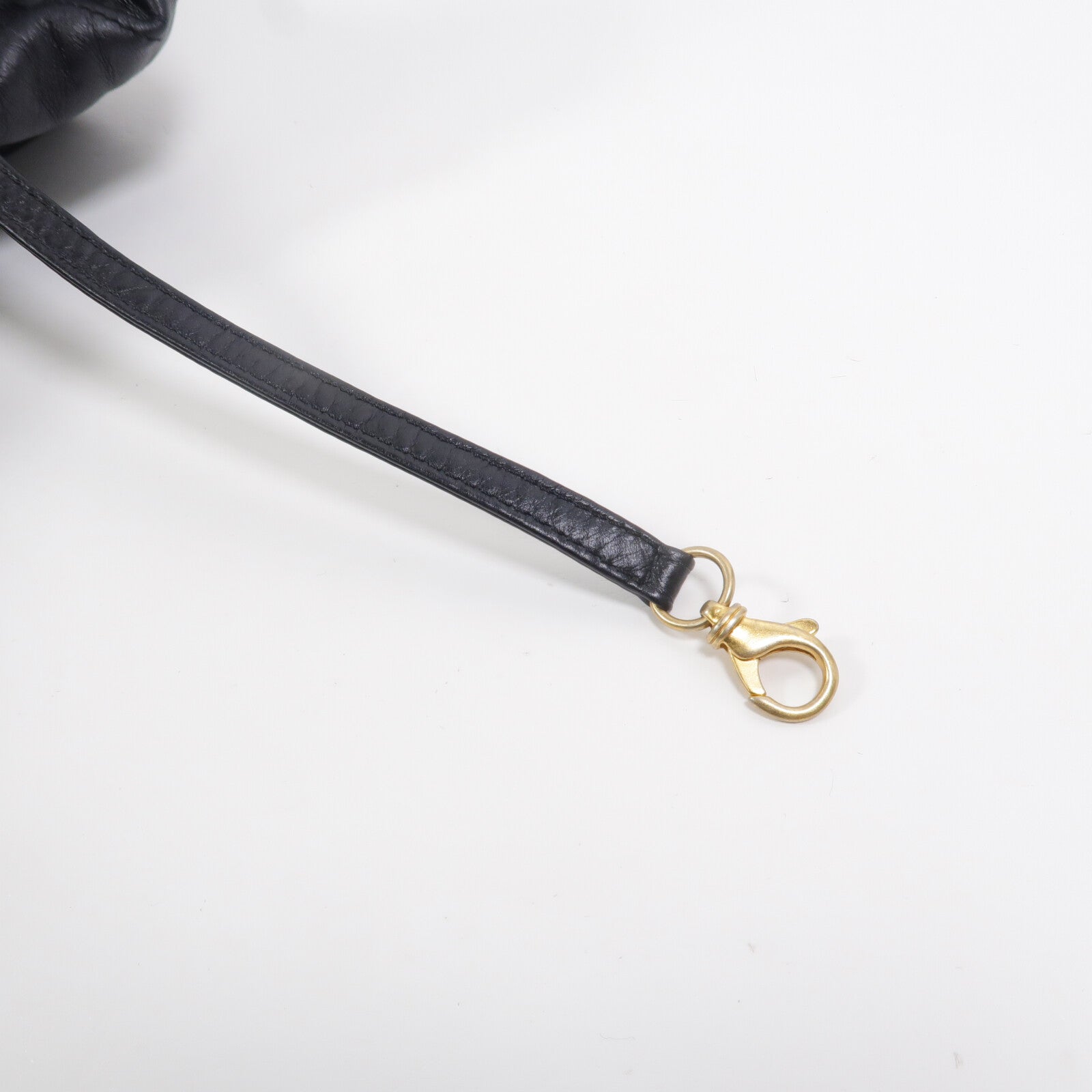 CHANEL 牛皮皮革Chanel 22 Small手挽袋