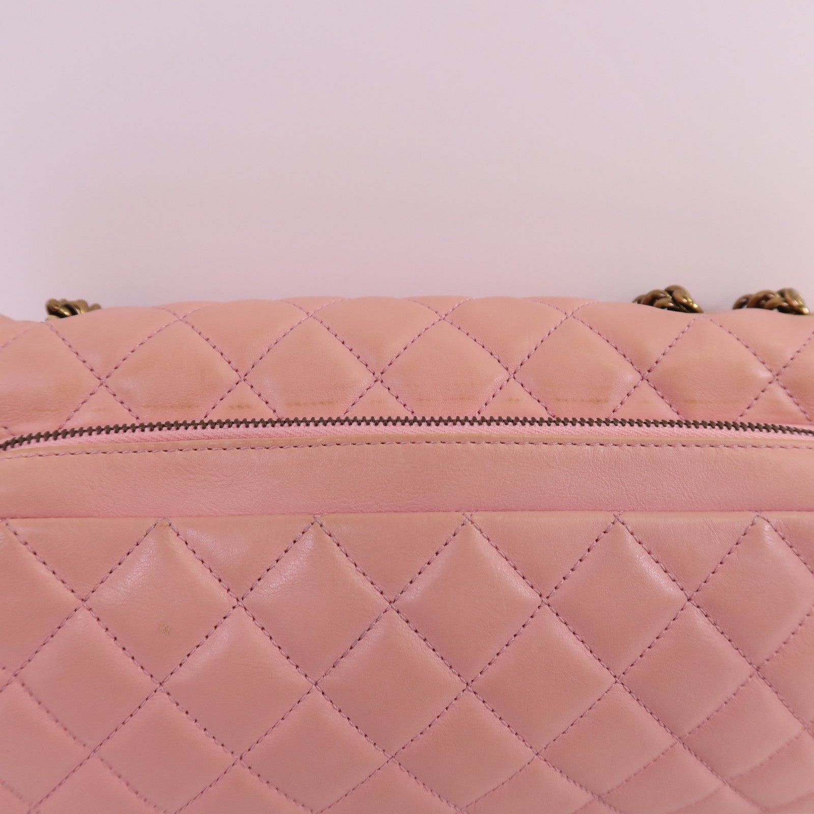 CHANEL 牛皮皮革Chain Shoulder金扣鏈帶肩背袋