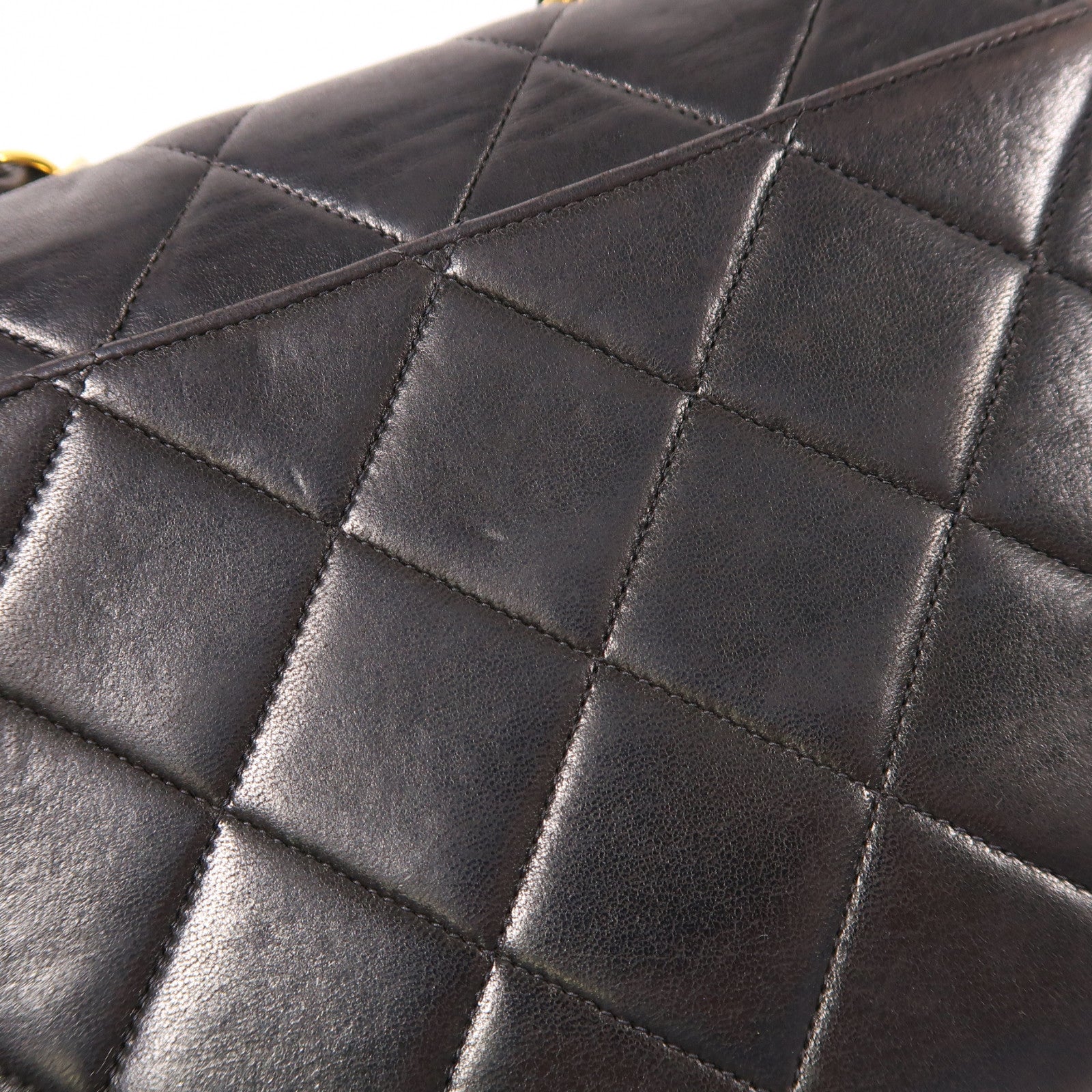 CHANEL 菱格羊皮皮革Vintage Handbag金扣手挽袋黑色