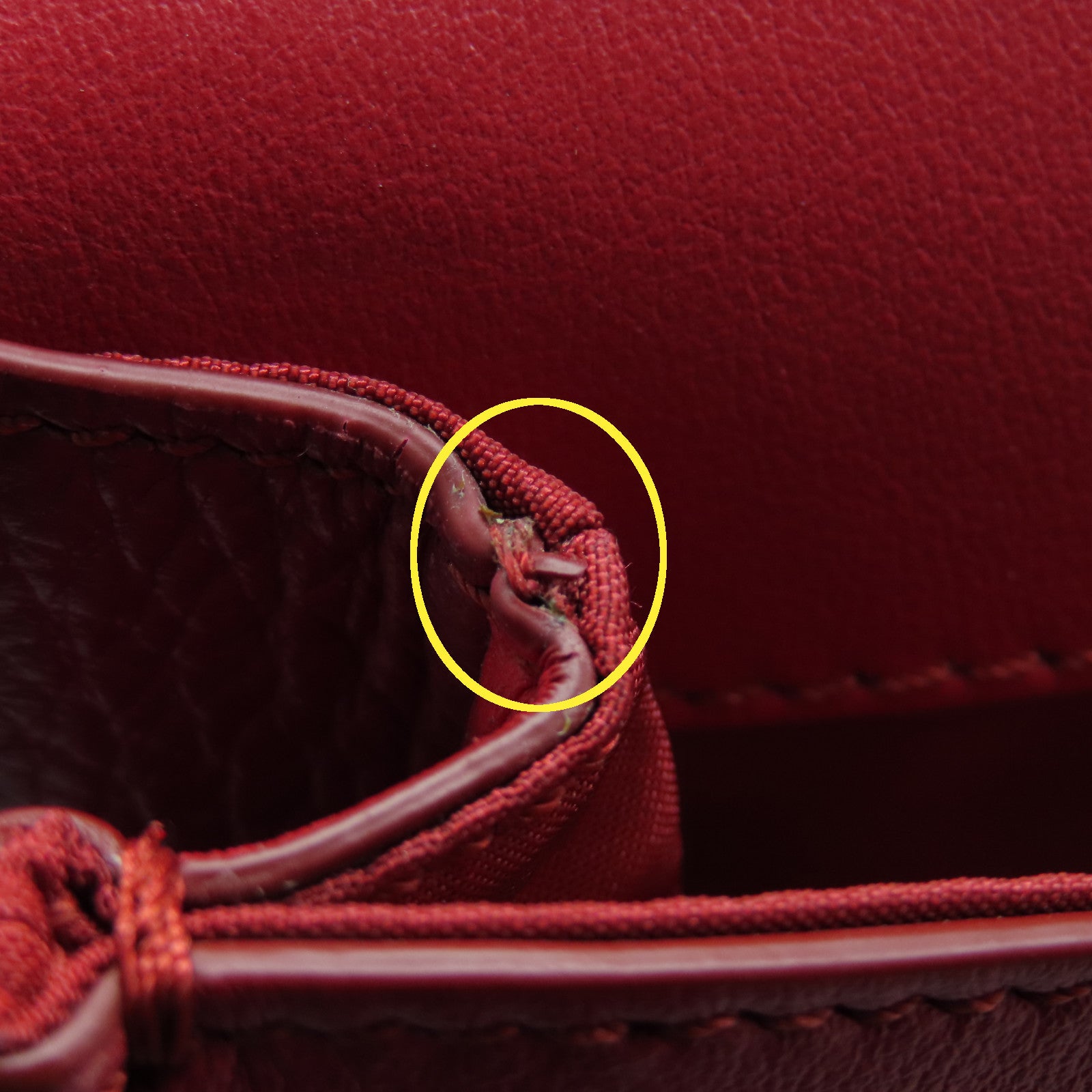 TOD'S 牛皮皮革Shoulder Bag银扣肩背袋红色