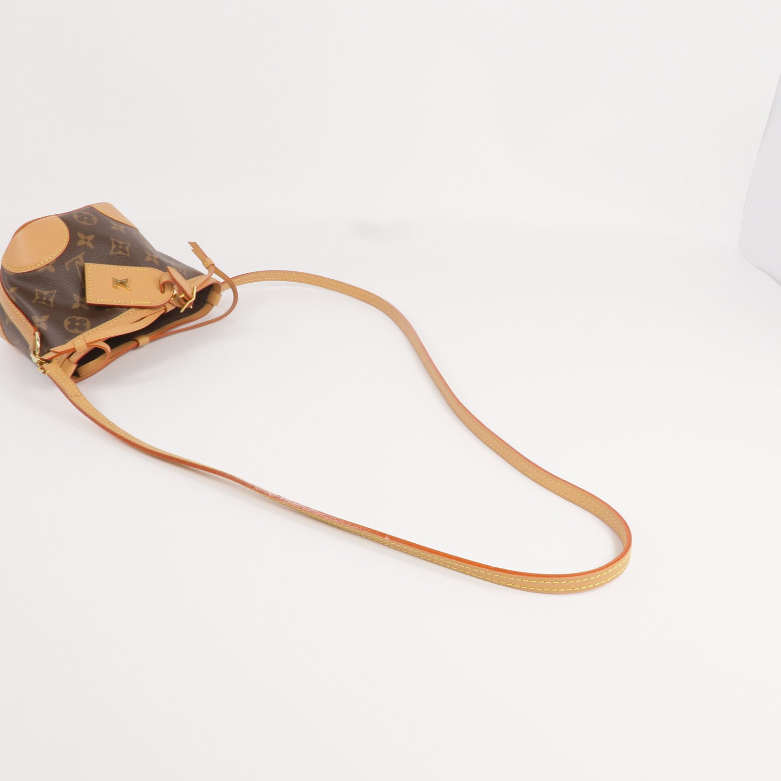LOUIS VUITTON Monogram Noe Purse金扣肩背袋