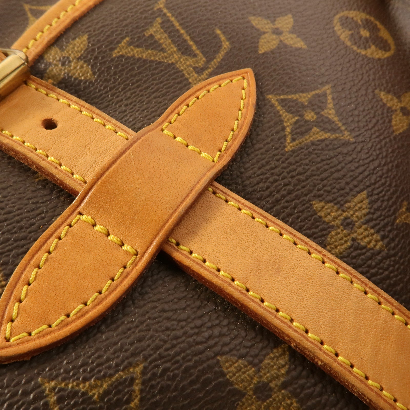 LOUIS VUITTON Monogram Saumur 30金扣肩背袋棕色