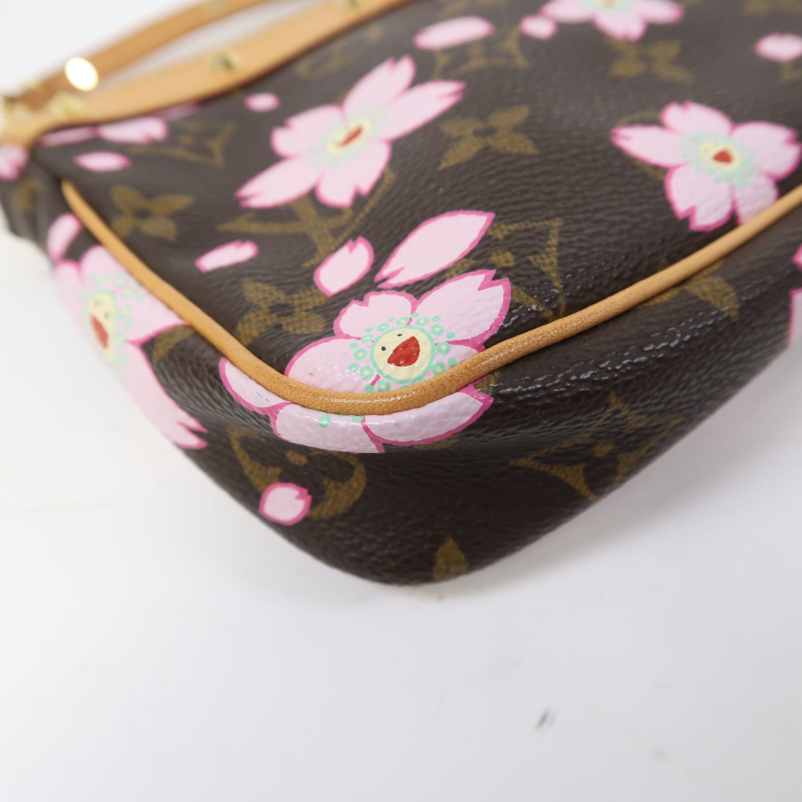 LOUIS VUITTON Monogram Cherry Blossom Pochette金扣肩背袋啡色