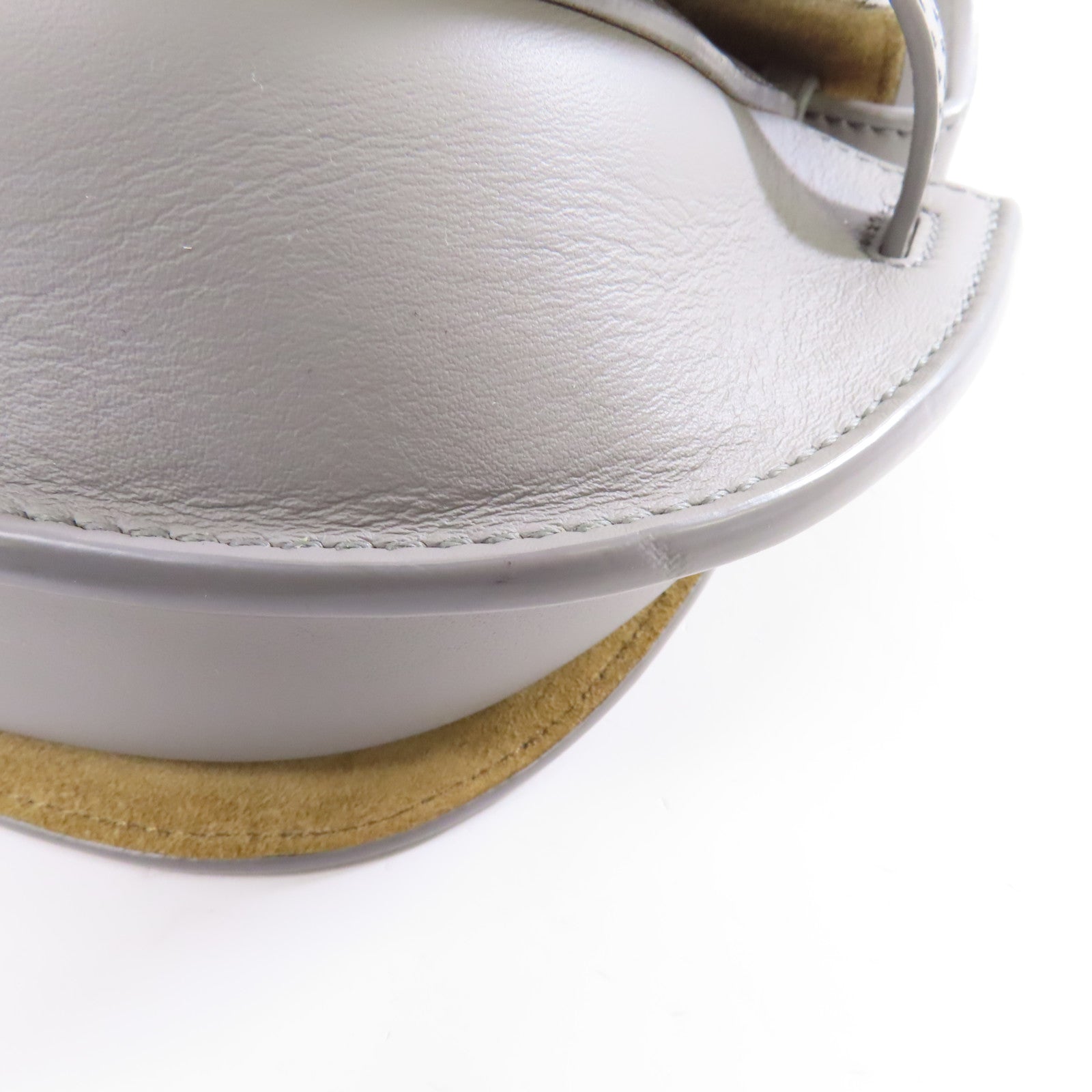 LOEWE 牛皮皮革Mini Gate銀扣肩背袋灰色
