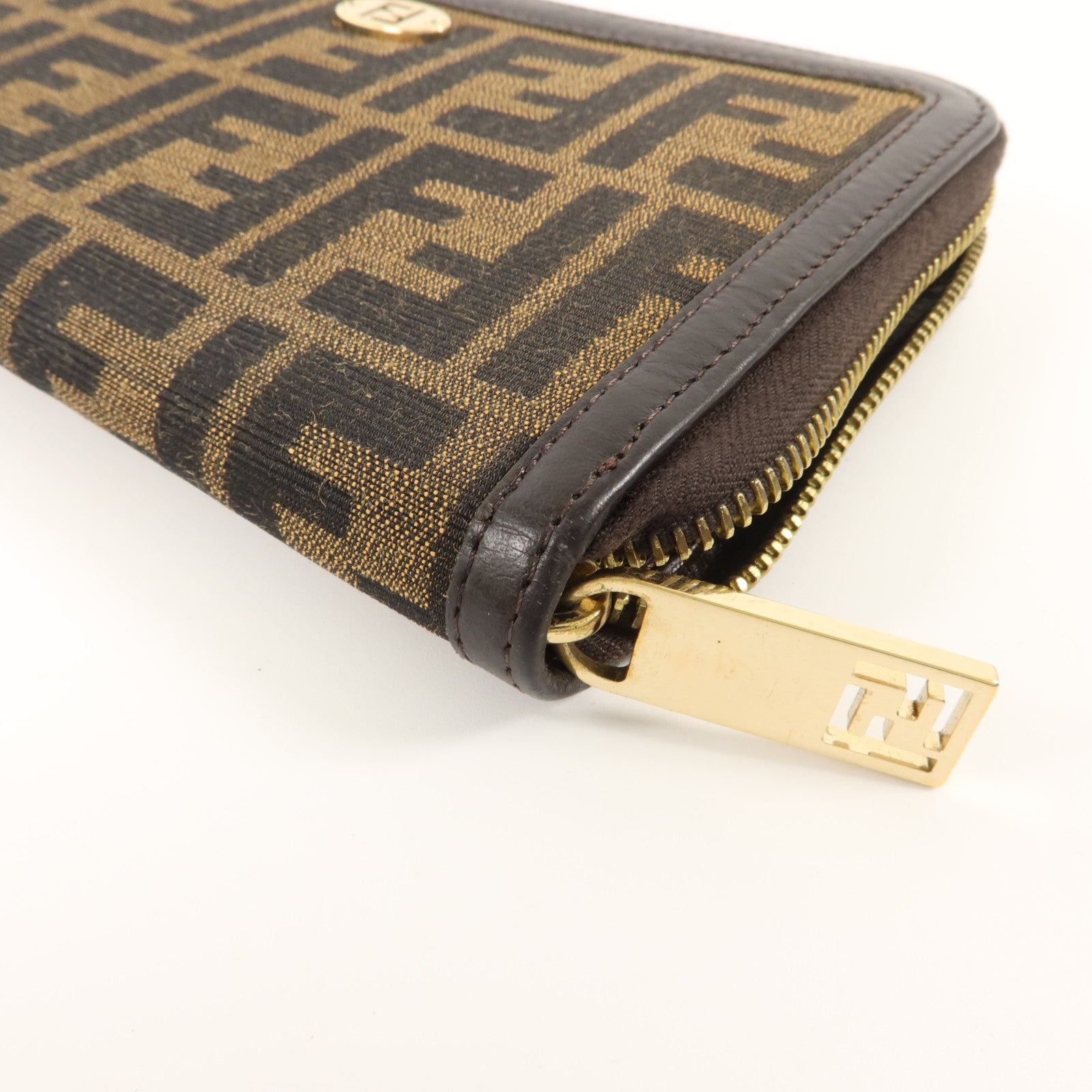 FENDI 帆布Zipper Long Wallet長錢包