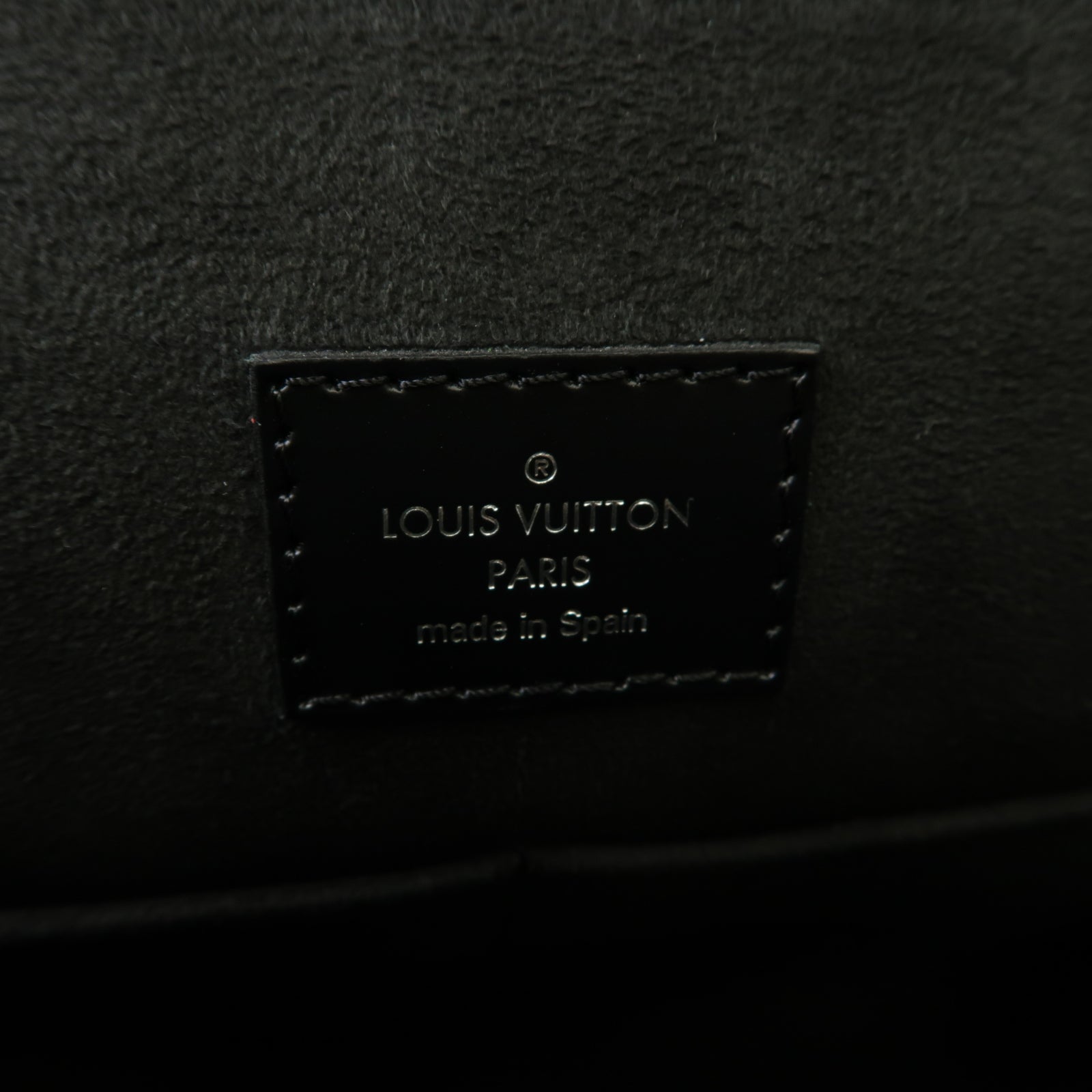 LOUIS VUITTON Epi Cluny MM銀扣手挽肩背兩用袋黑色