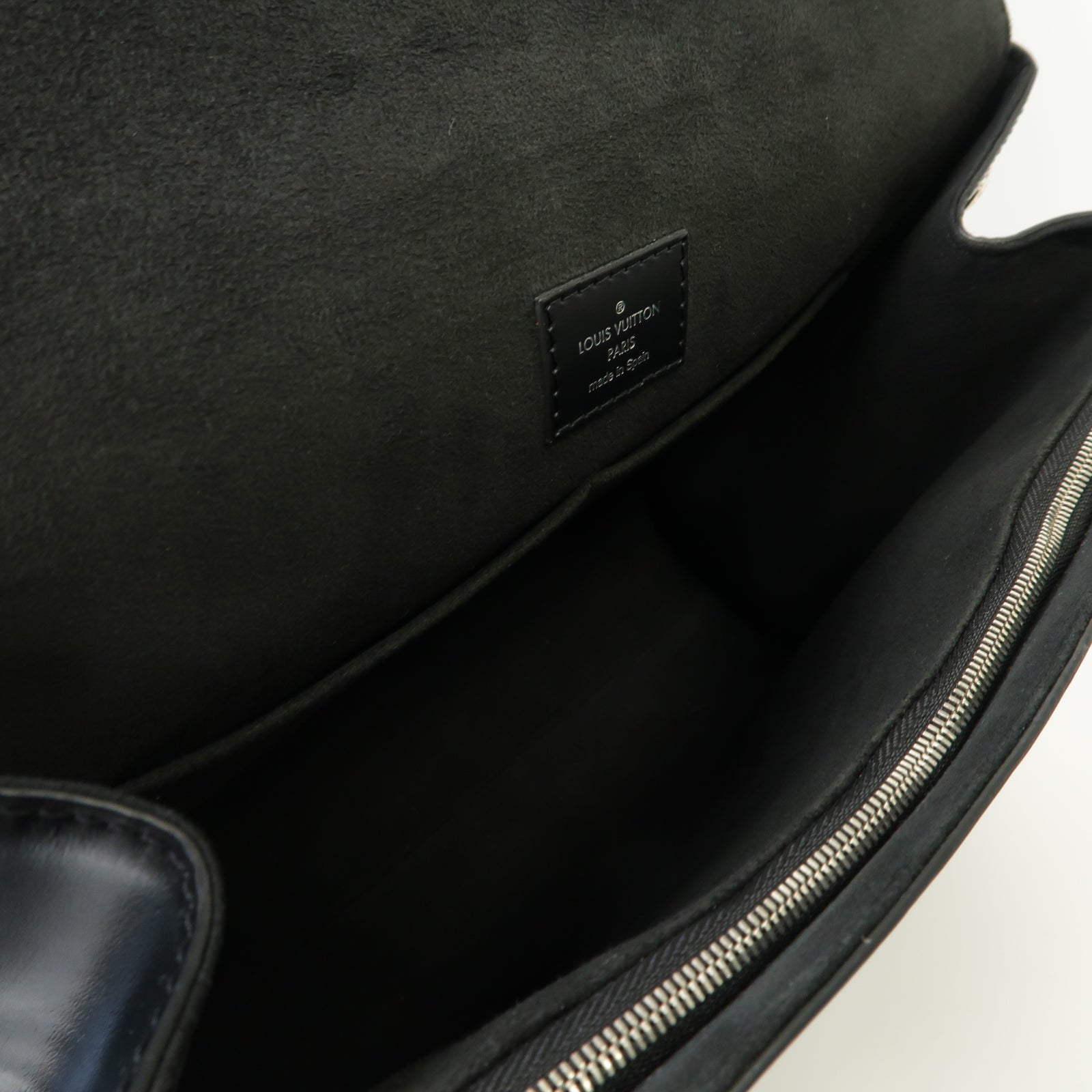 LOUIS VUITTON Epi Cluny MM銀扣手挽肩背兩用袋黑色