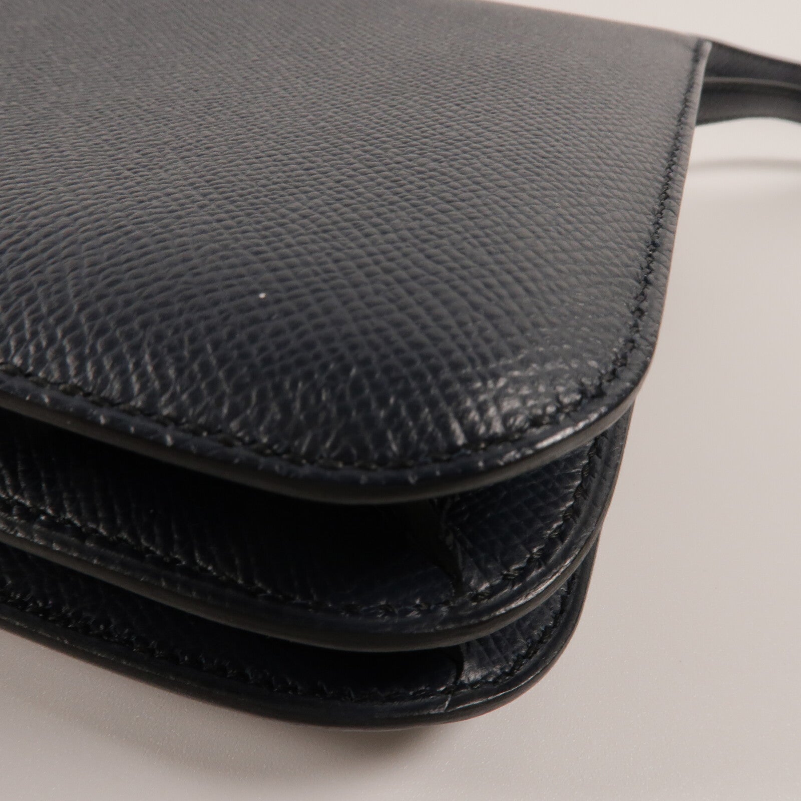 HERMES Epsom皮革Constance Mini肩背袋Bleu Indigo