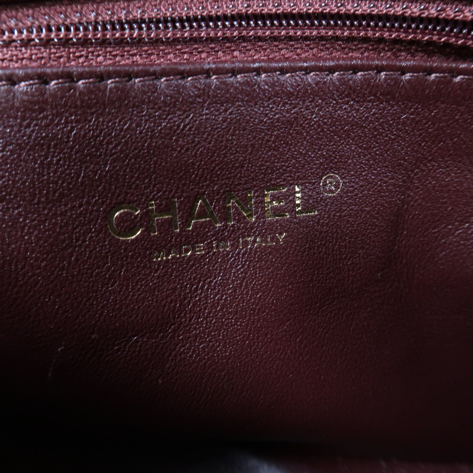 CHANEL 斜紋羊皮皮革Chervon Camera Bag金扣鏈帶肩背袋灰色