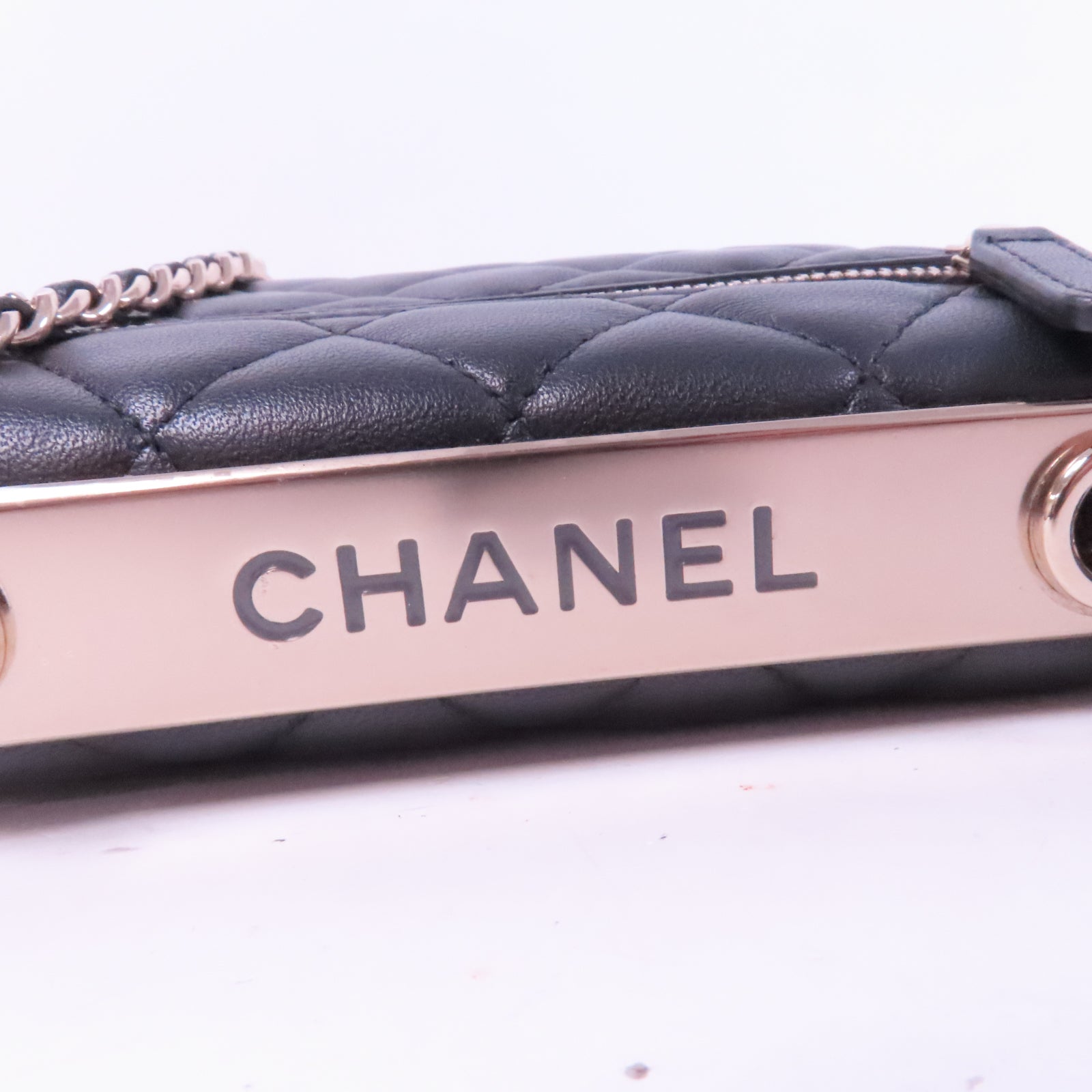 CHANEL 菱格牛皮皮革Chain Shoulder銀扣鏈帶肩背袋黑色
