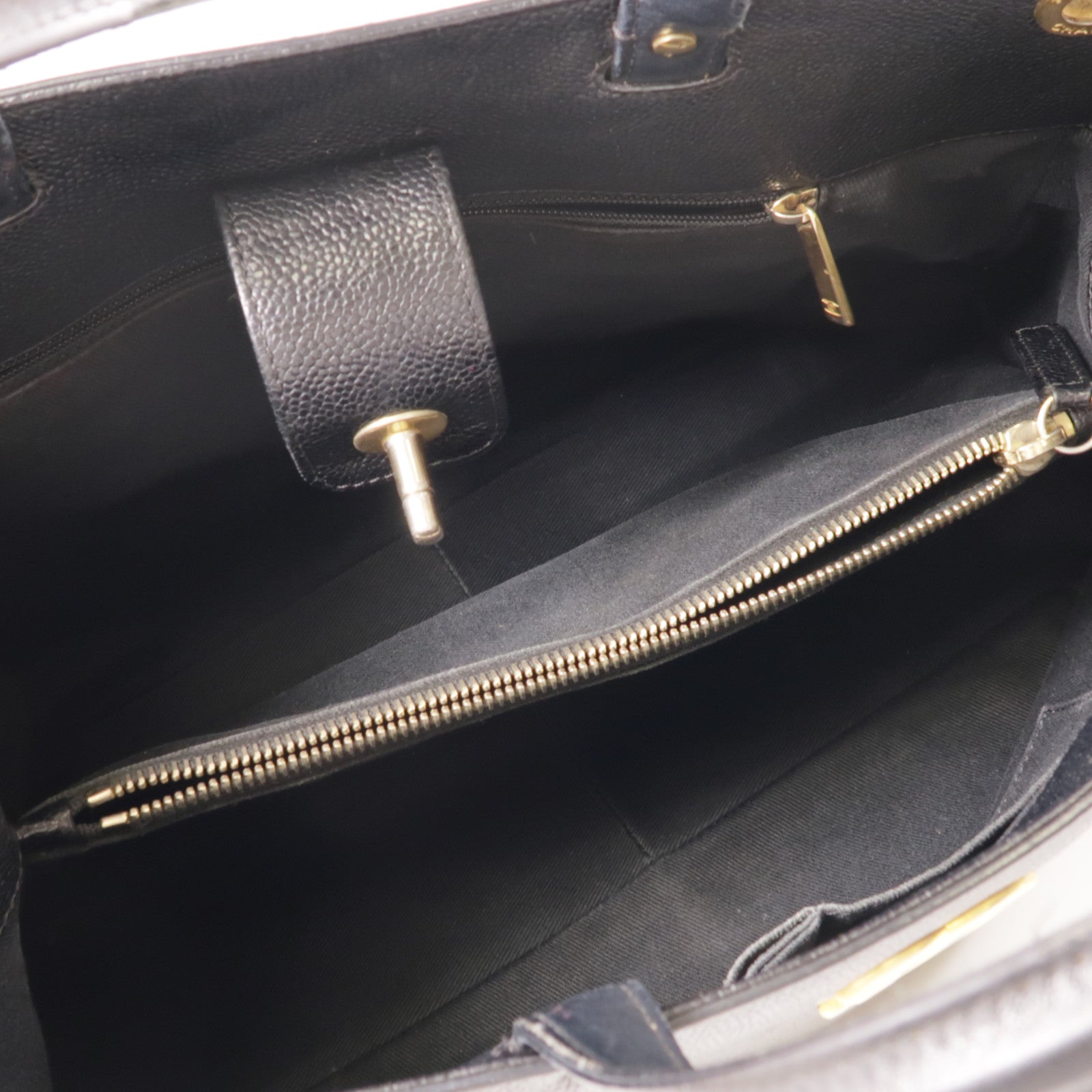 CHANEL 牛皮皮革2Way Shoulder Bag金扣手挽肩背兩用袋