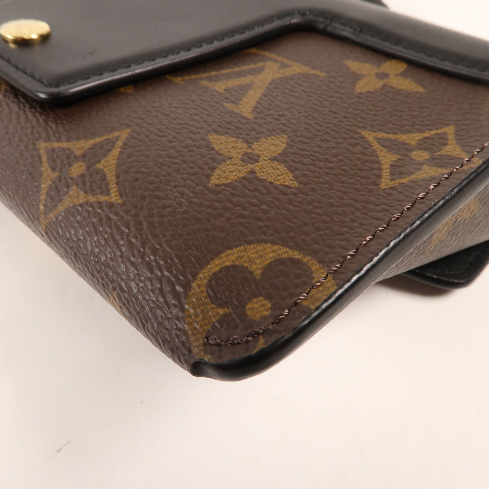 LOUIS VUITTON Monogram Padlock On Strap金扣手挽肩背兩用袋
