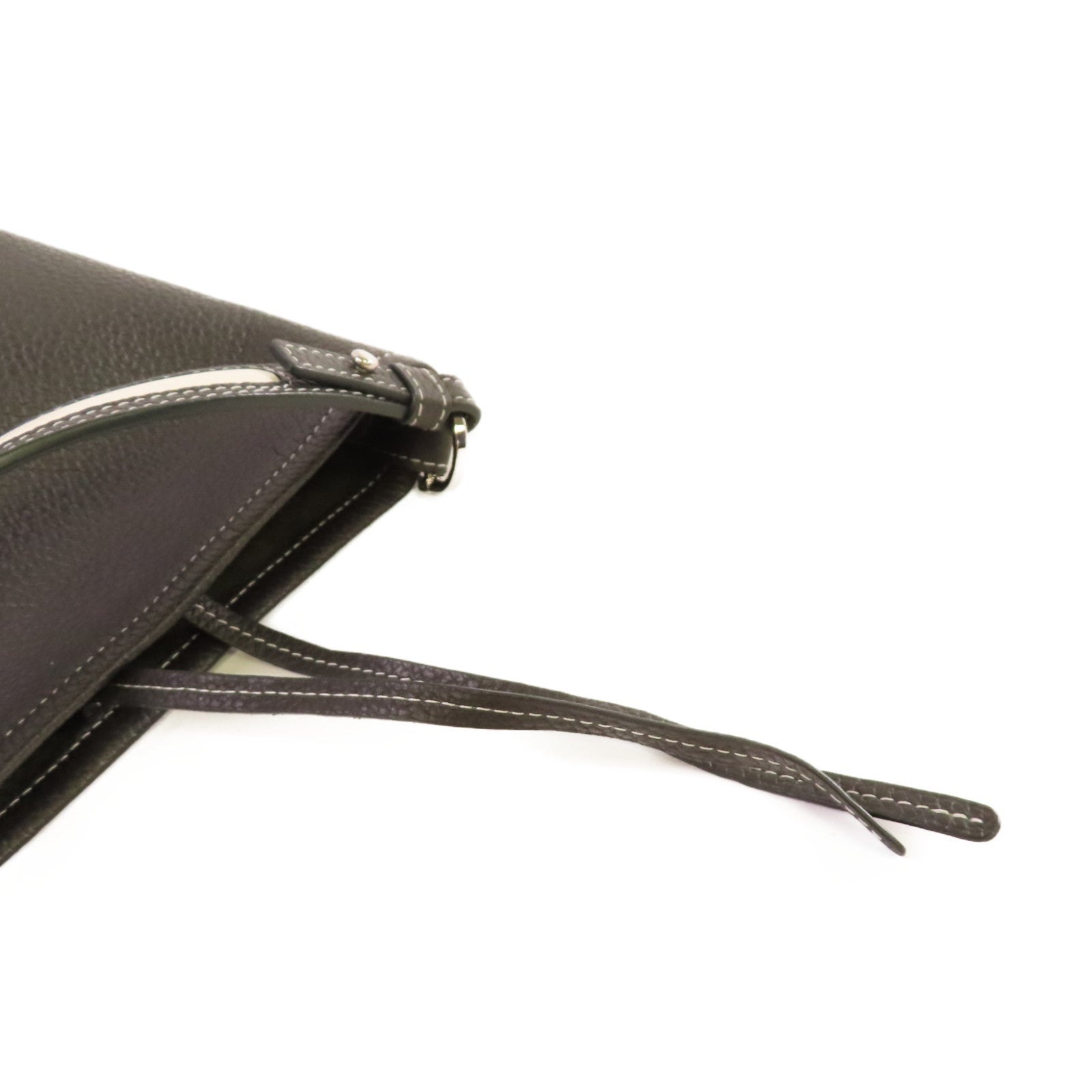 Delvaux 牛皮皮革Handbag銀扣手挽袋黑色