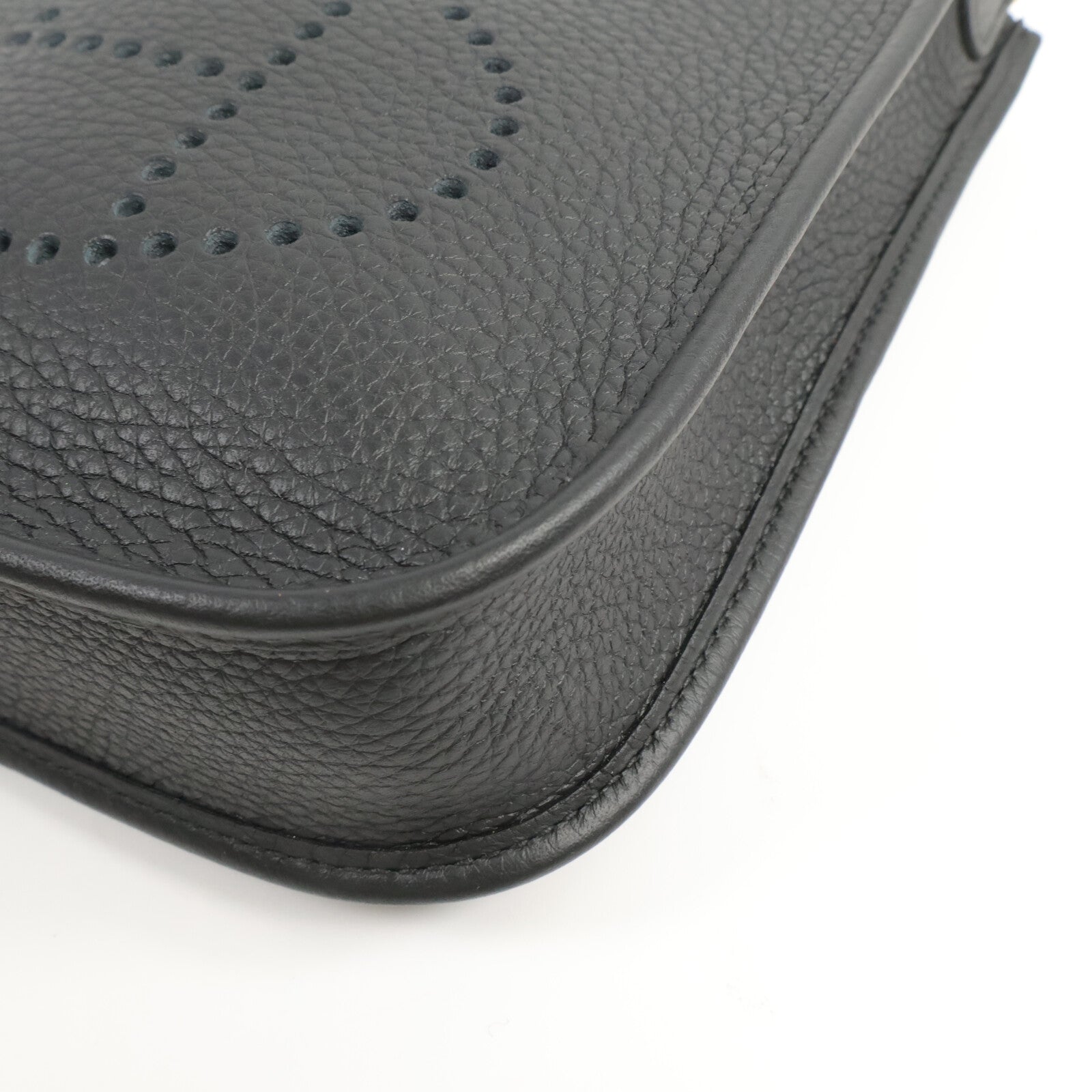 HERMES Clemence皮革Evelyne TPM肩背袋Noir