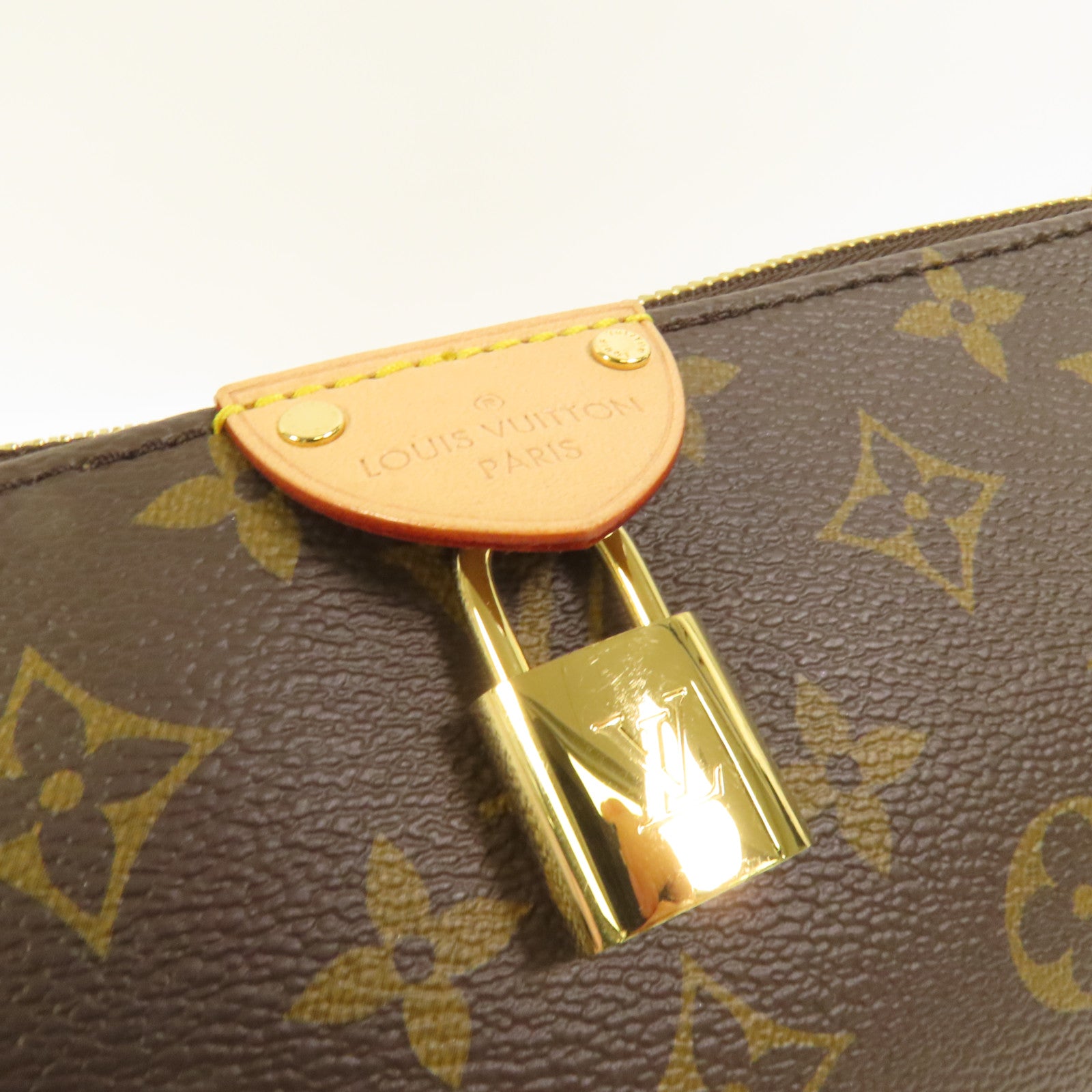 LOUIS VUITTON Monogram Pochette Tirette金扣手挽肩背兩用袋