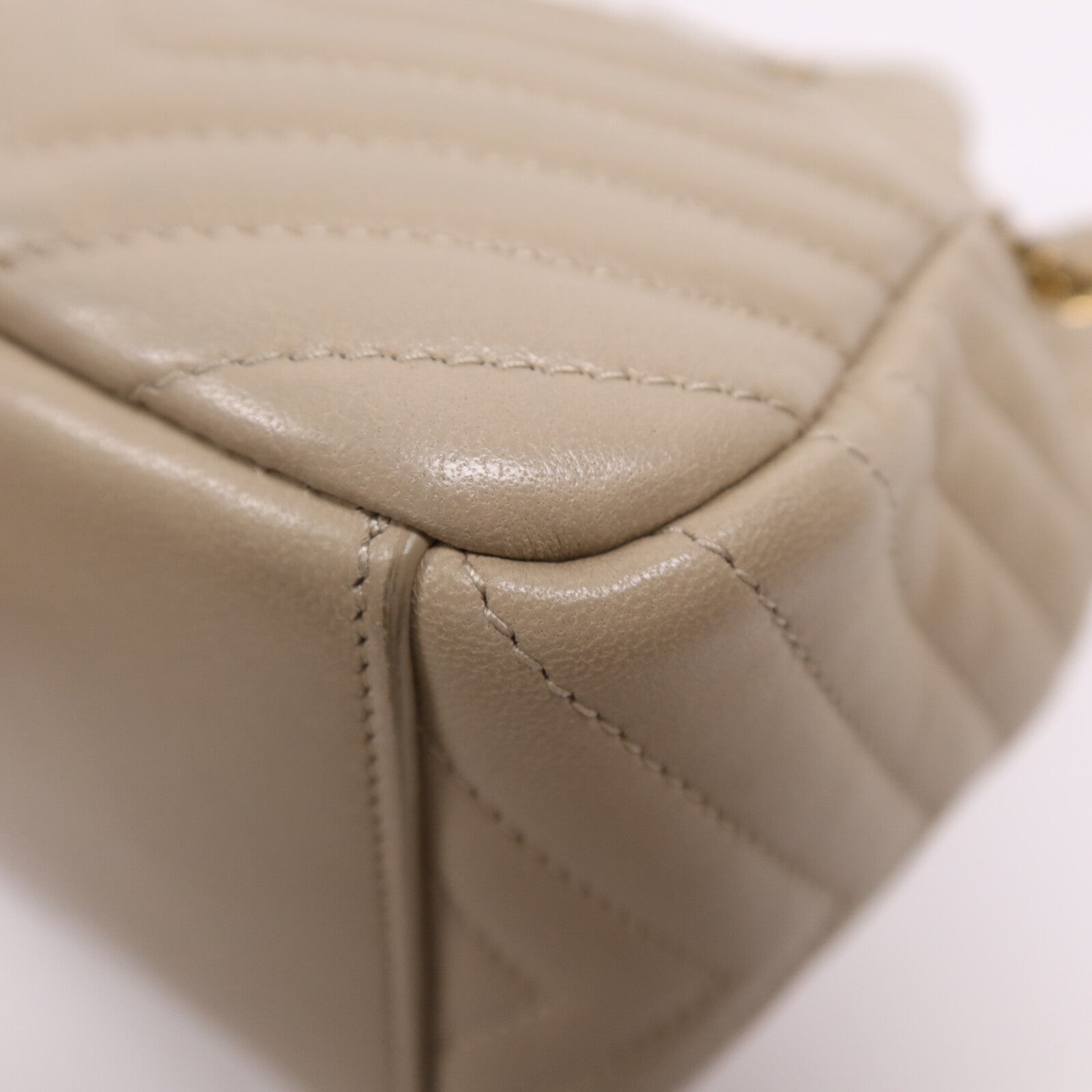 YVES SAINT LAURENT 牛皮皮革Chain Shoulder Bag金扣鏈帶肩背袋