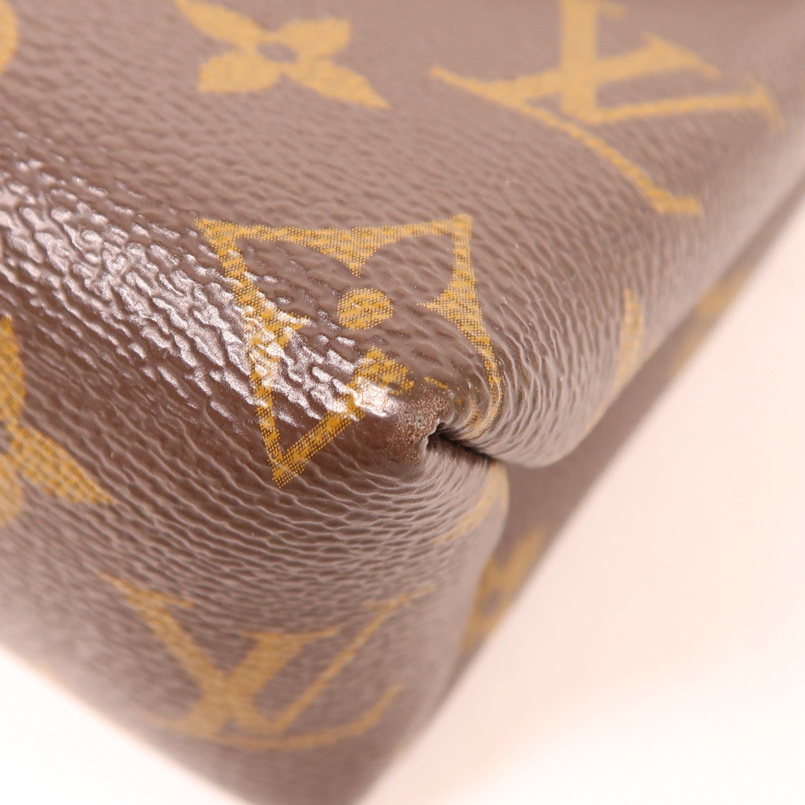 LOUIS VUITTON Monogram Saint Placide肩背袋