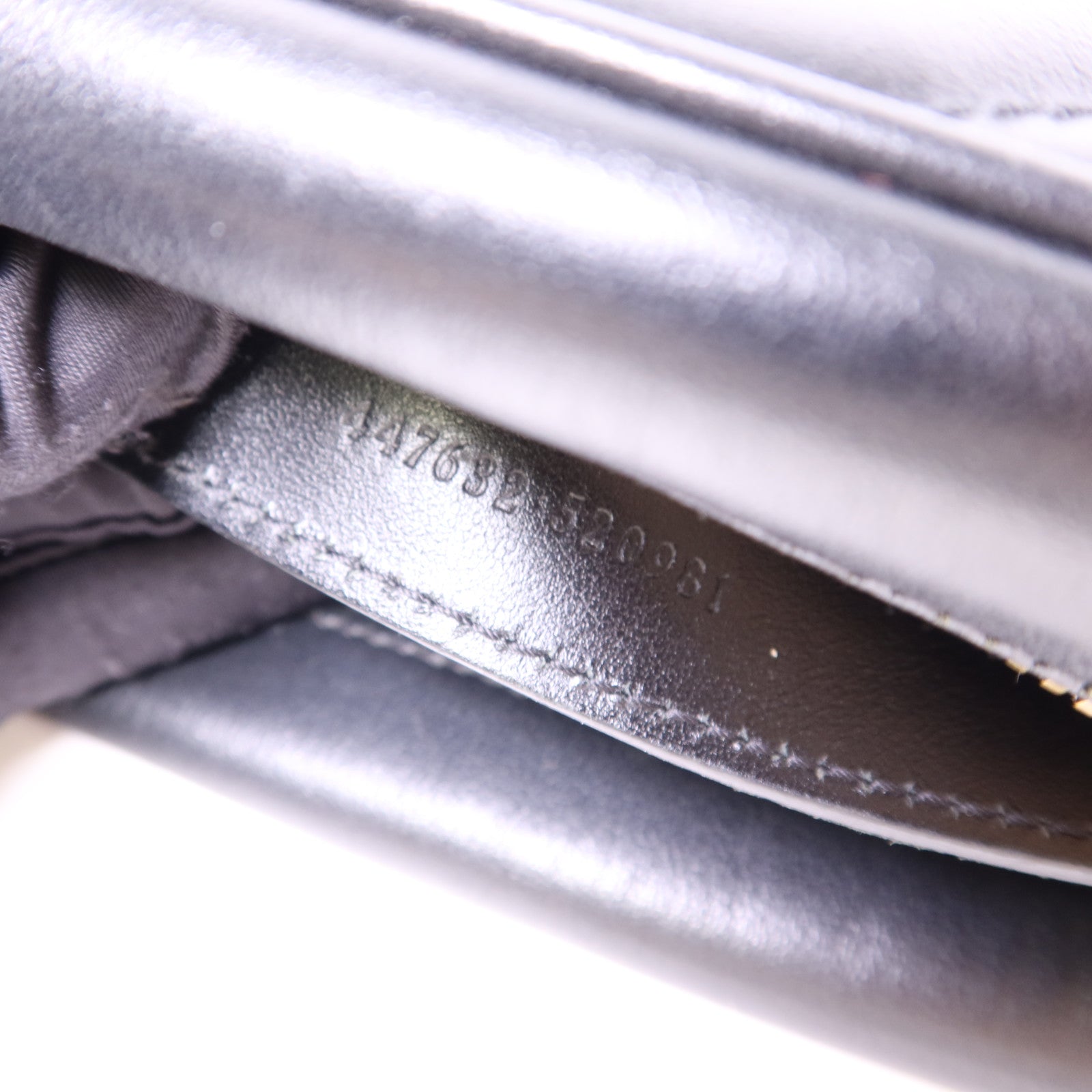 GUCCI 牛皮皮革GG Marmont Shoulder Bag金扣肩背袋