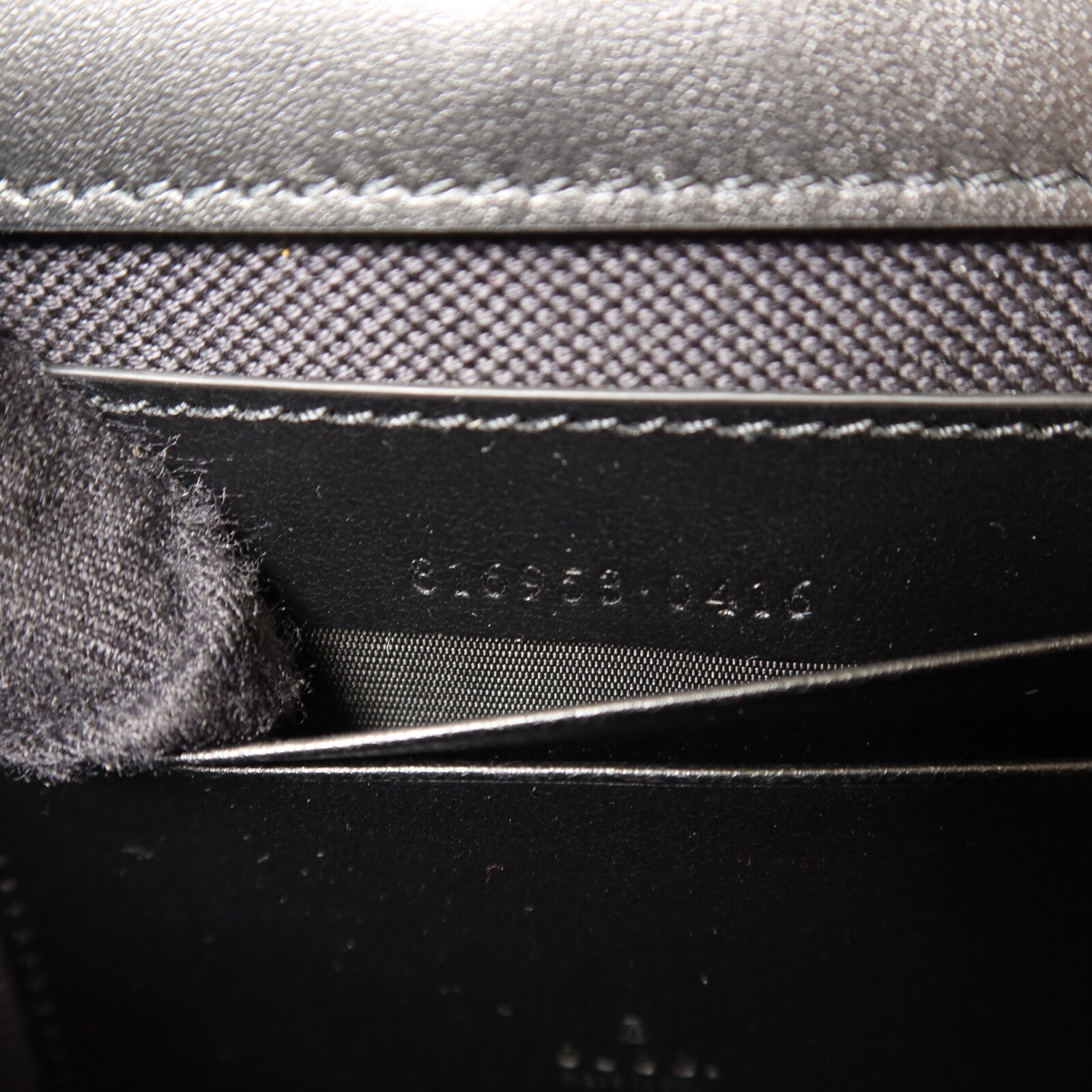 GUCCI 塗層帆布GG Black Mini Bag銀扣肩背袋