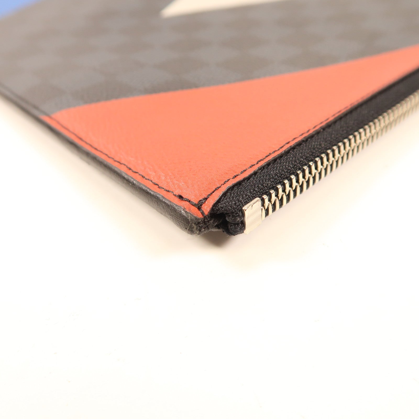 LOUIS VUITTON 【激減優惠】Damier Cobalt Pochette Jules GM銀扣手拿包