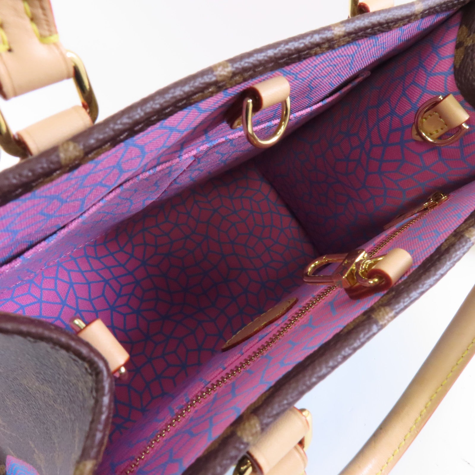 LOUIS VUITTON Monogram LV X YK OnTheGo PM金扣手挽肩背兩用袋啡色/橙色/藍色