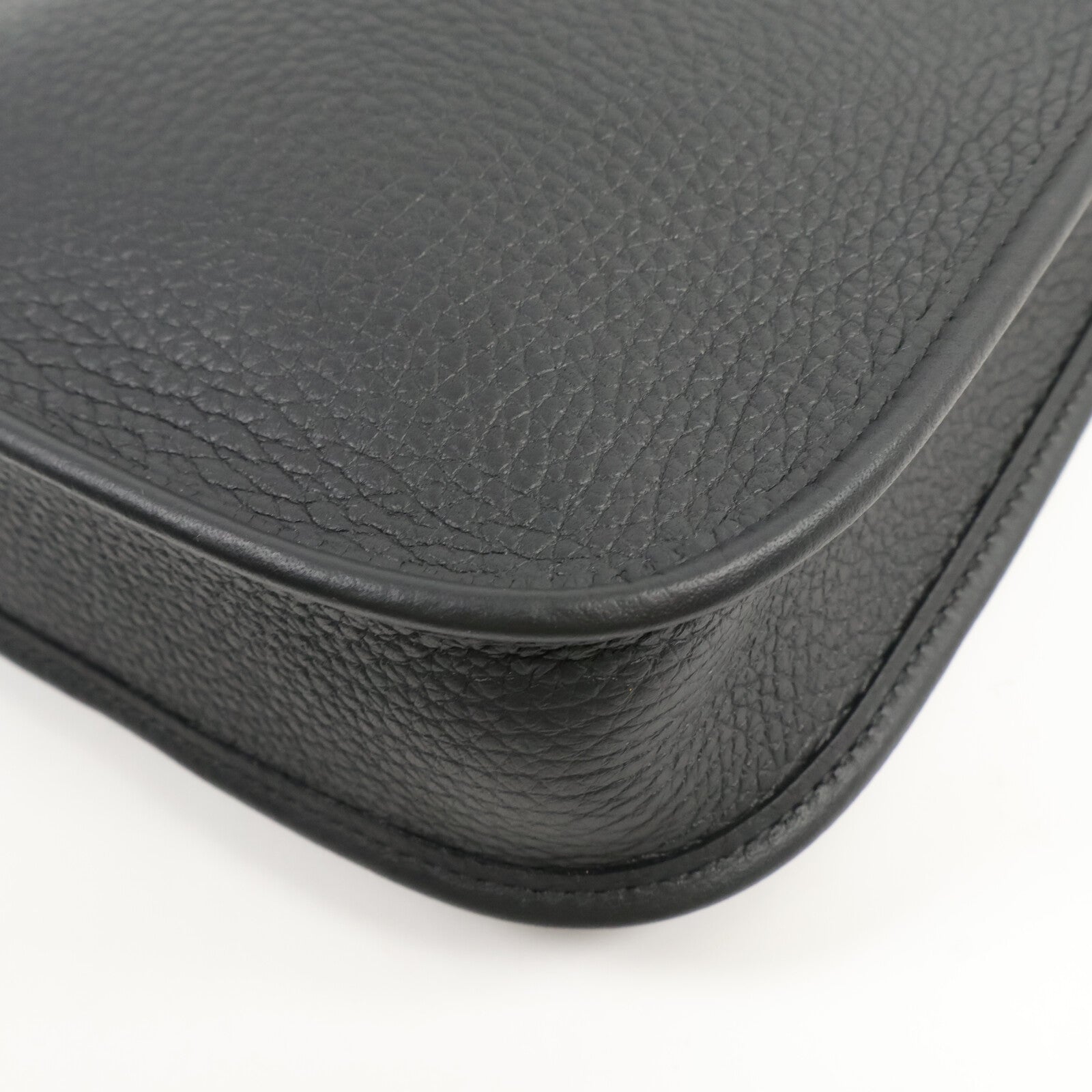 HERMES Clemence皮革Evelyne TPM肩背袋Noir