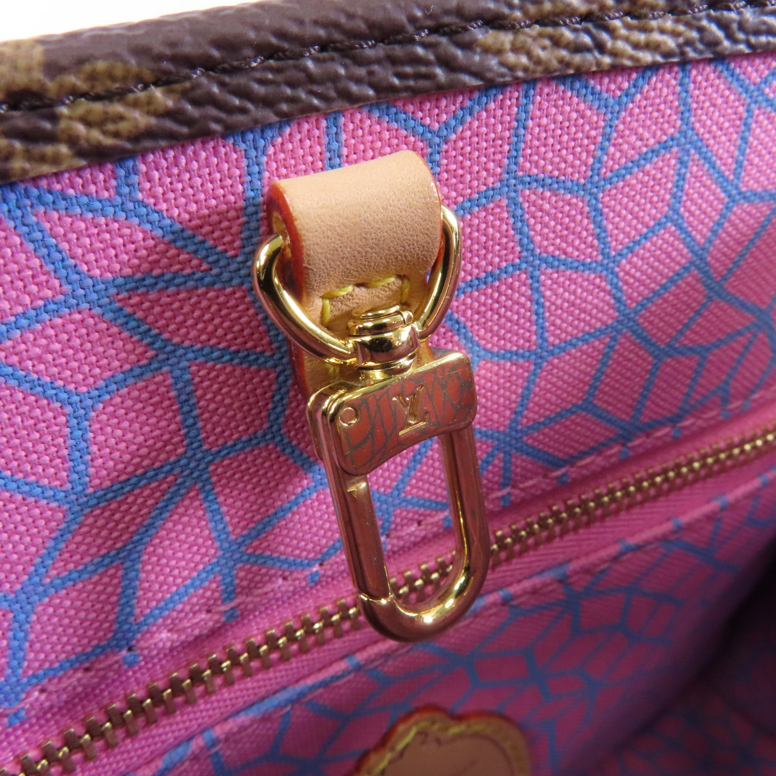 LOUIS VUITTON Monogram LV X YK OnTheGo PM金扣手挽肩背兩用袋啡色/橙色/藍色