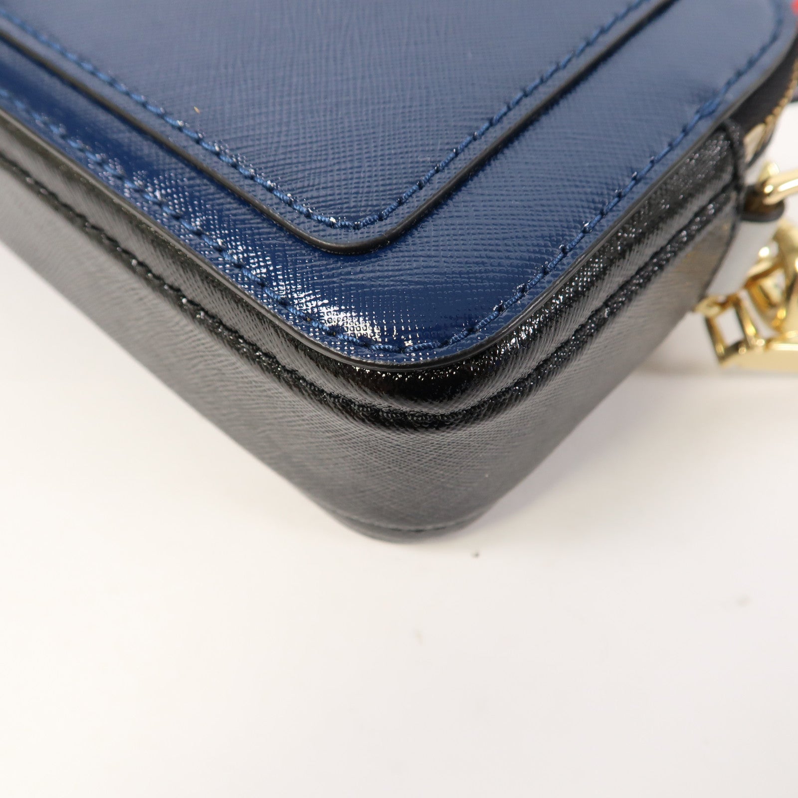 MARC JACOBS 牛皮皮革Shoulder Bag金扣肩背袋深藍色