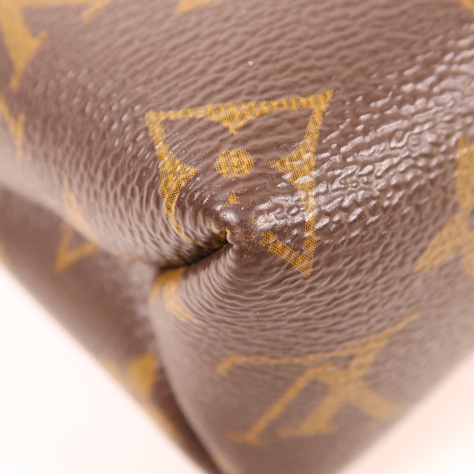 LOUIS VUITTON Monogram Saint Placide肩背袋