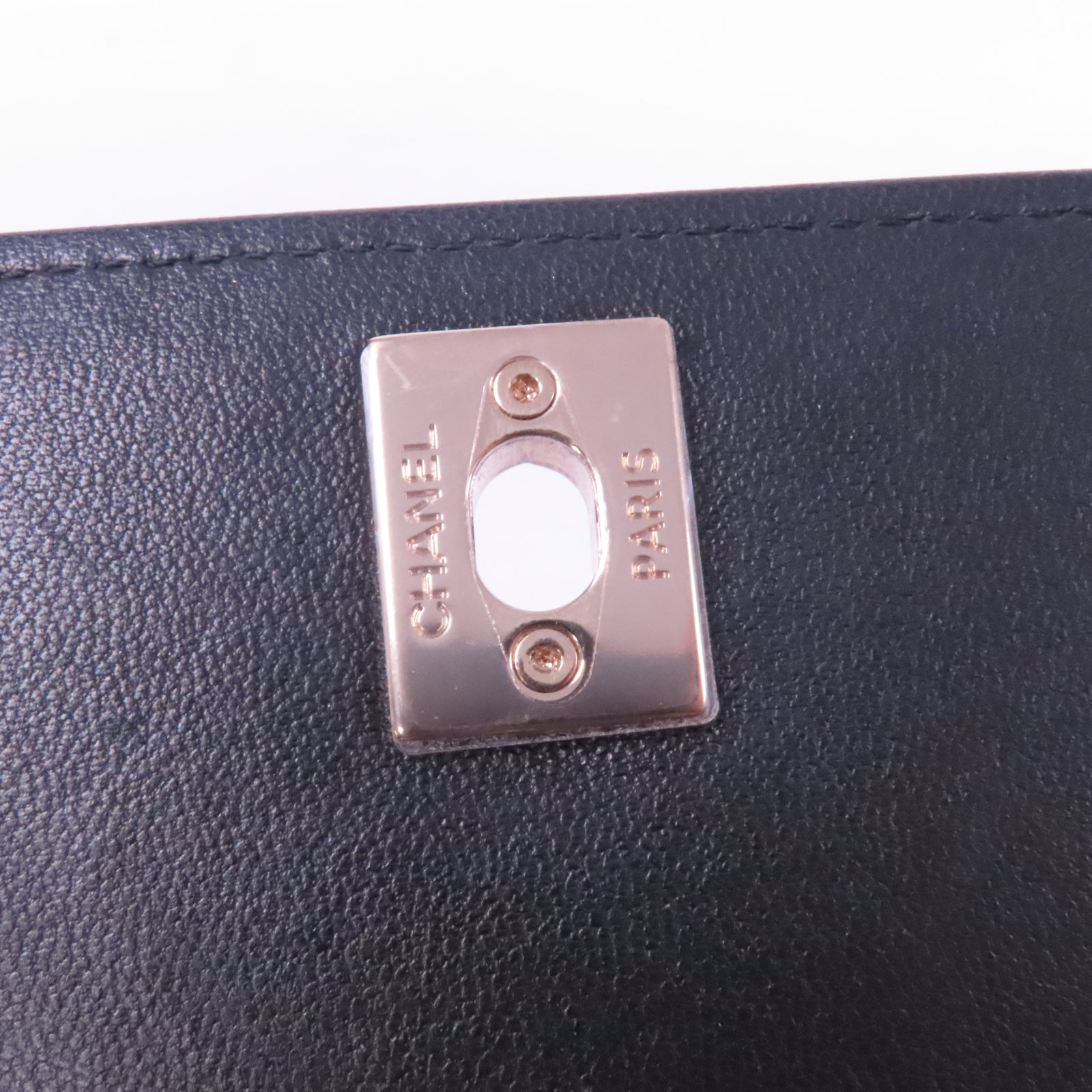 CHANEL 菱格牛皮皮革Chain Shoulder銀扣鏈帶肩背袋黑色