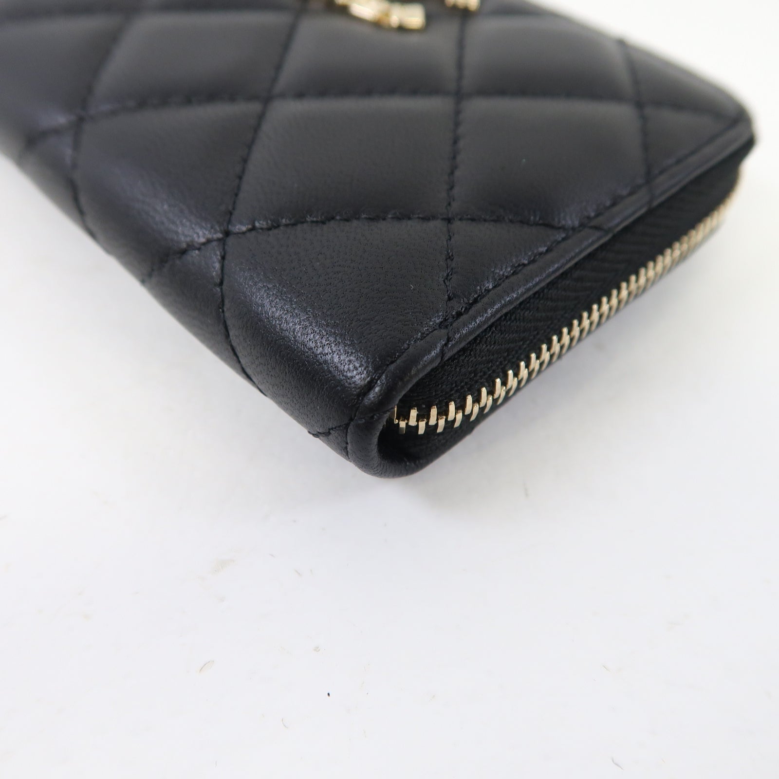 CHANEL 菱格羊皮皮革Card Case金扣卡片套黑色