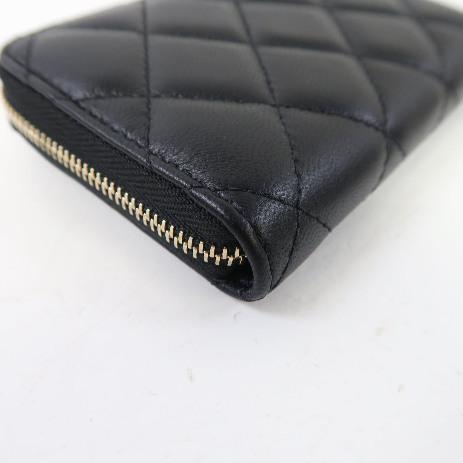 CHANEL 菱格羊皮皮革Card Case金扣卡片套黑色