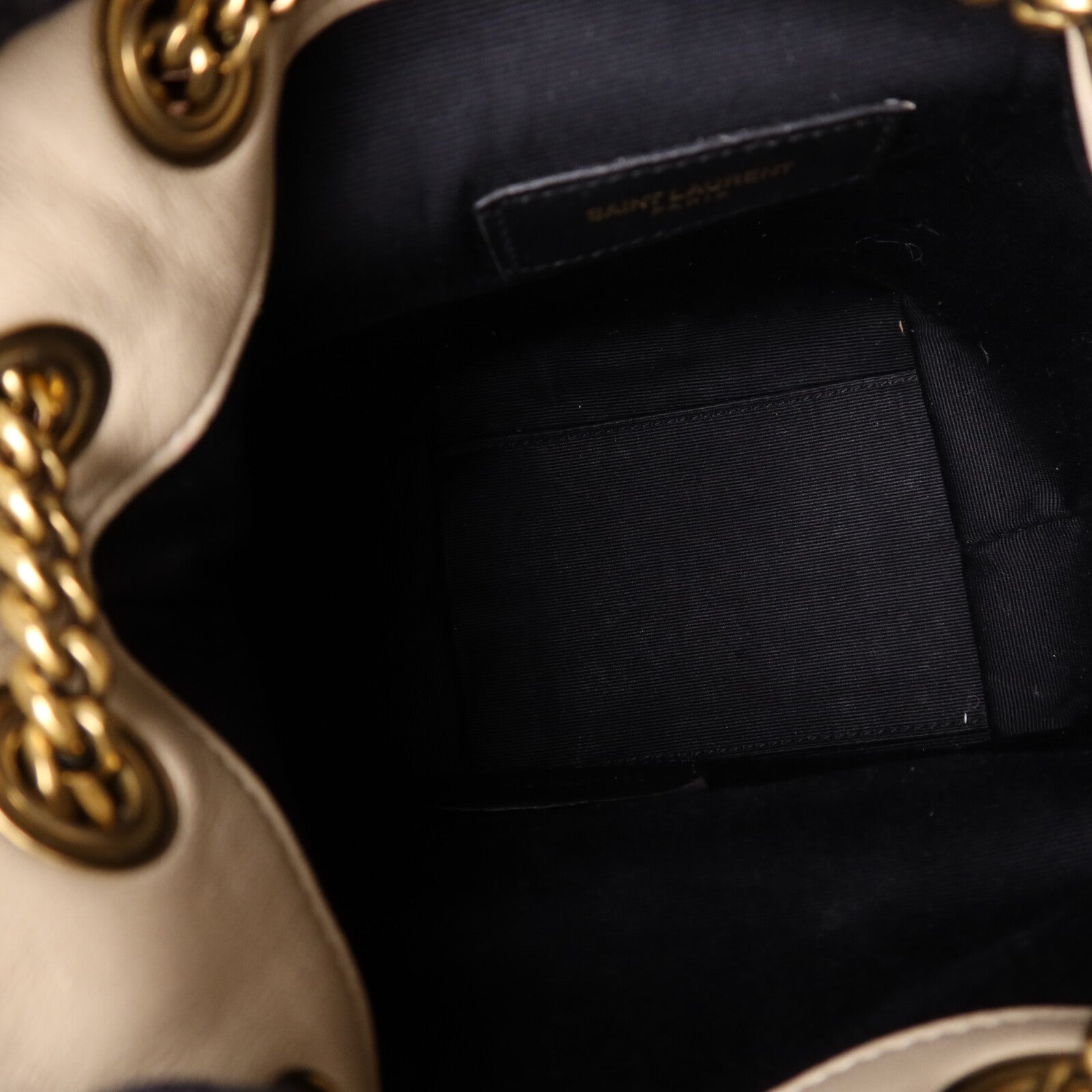 YVES SAINT LAURENT 牛皮皮革Chain Shoulder Bag金扣鏈帶肩背袋