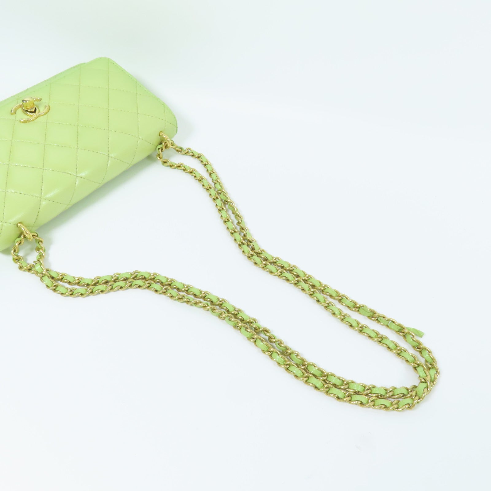 CHANEL 牛皮皮革WOC Wallet On Chain金扣鏈帶肩背袋