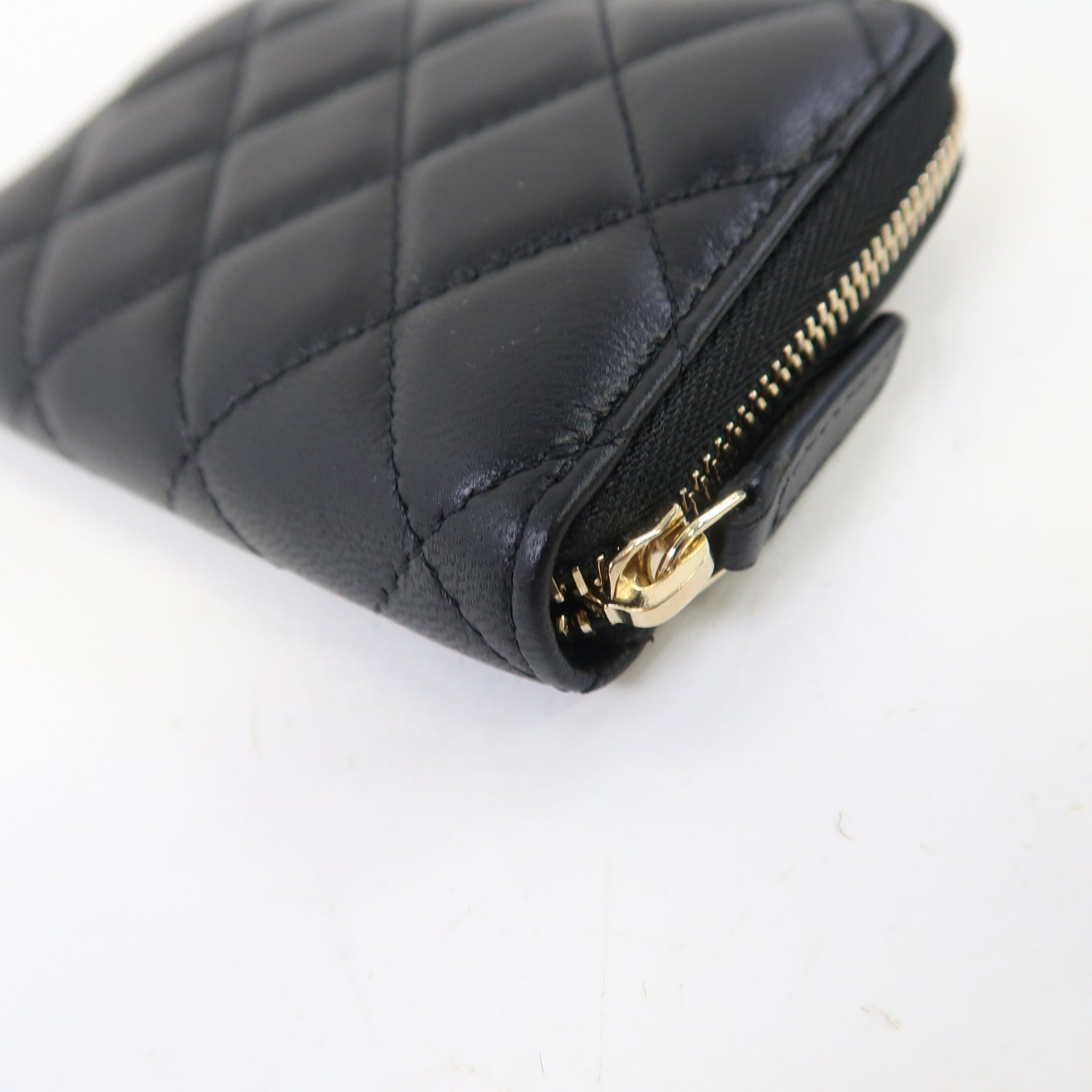 CHANEL 菱格羊皮皮革Card Case金扣卡片套黑色