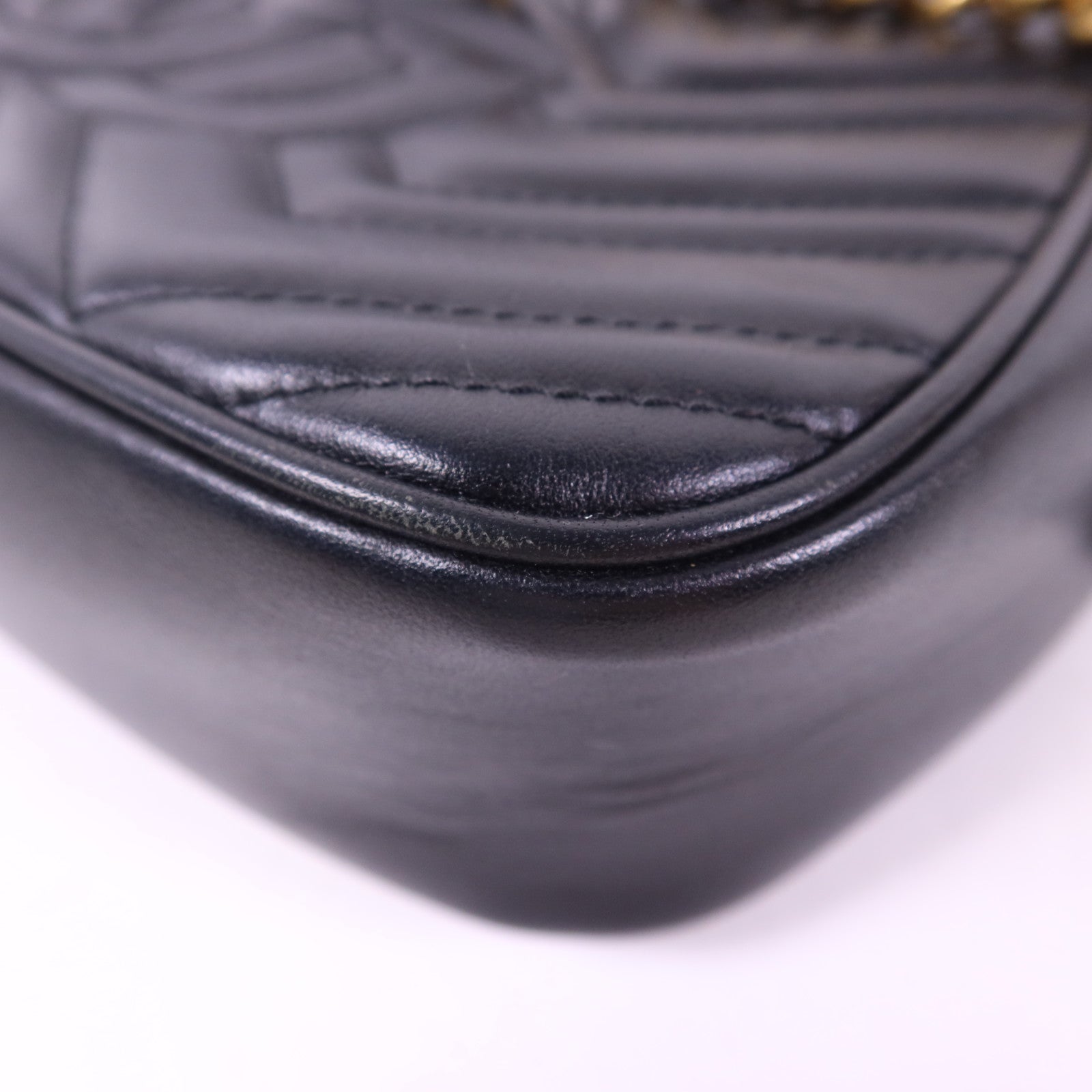GUCCI 牛皮皮革GG Marmont Shoulder Bag金扣肩背袋
