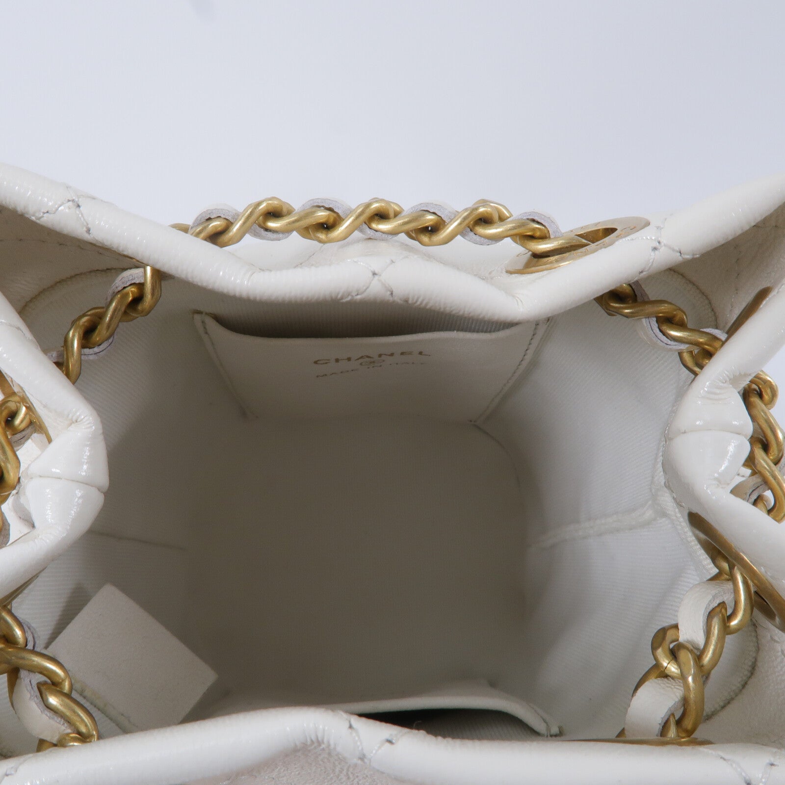 CHANEL 羊皮皮革Mini Bucket Bag鏈帶肩背袋