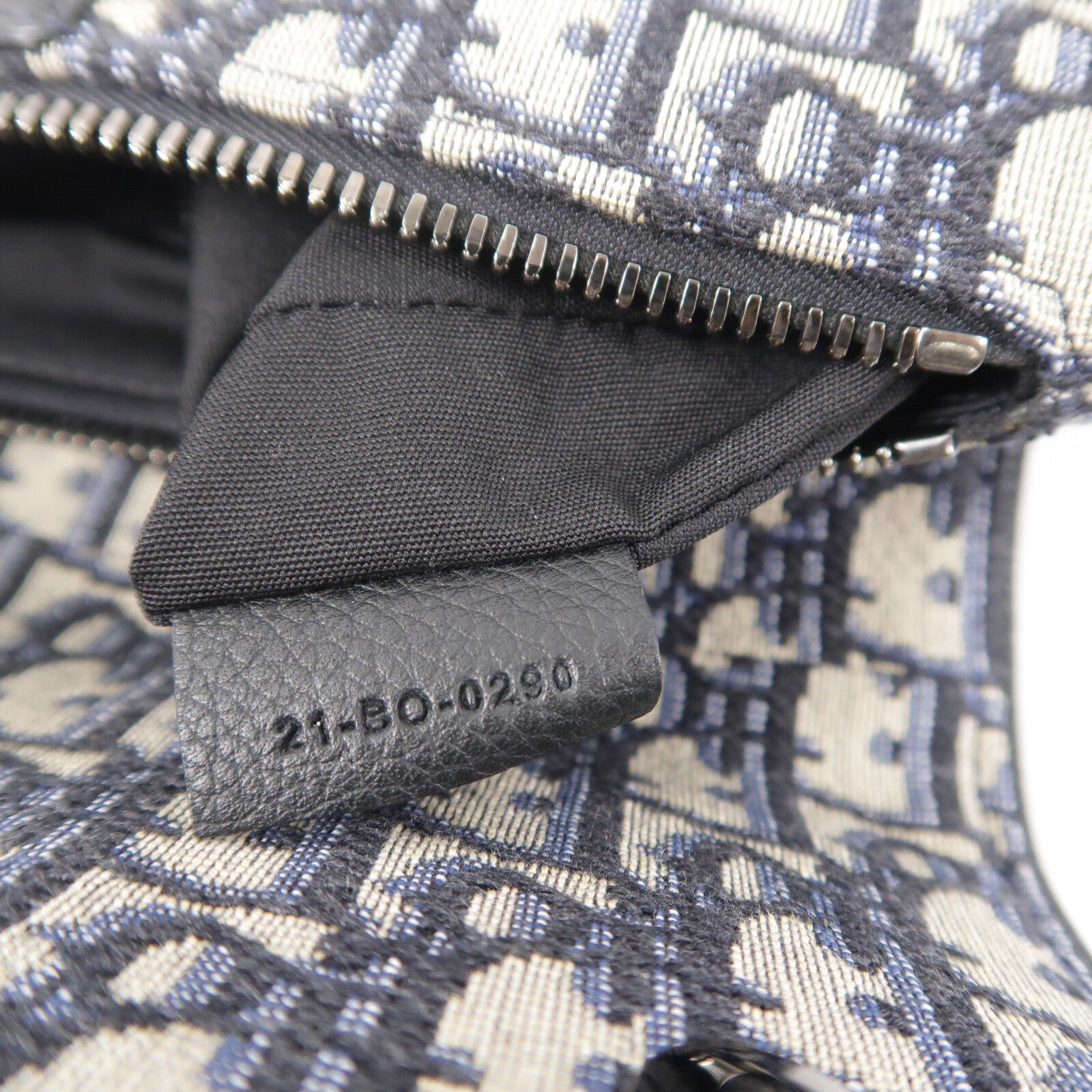 Dior Oblique帆布Mini Saddle肩背袋