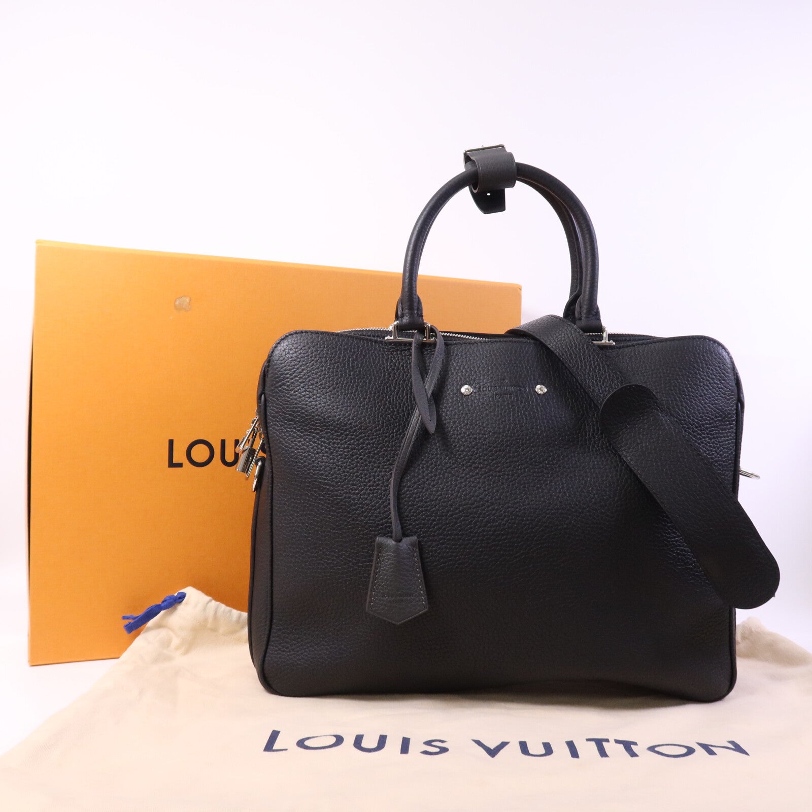 LOUIS VUITTON Taurillon Armand Briefcase銀扣手挽肩背兩用袋