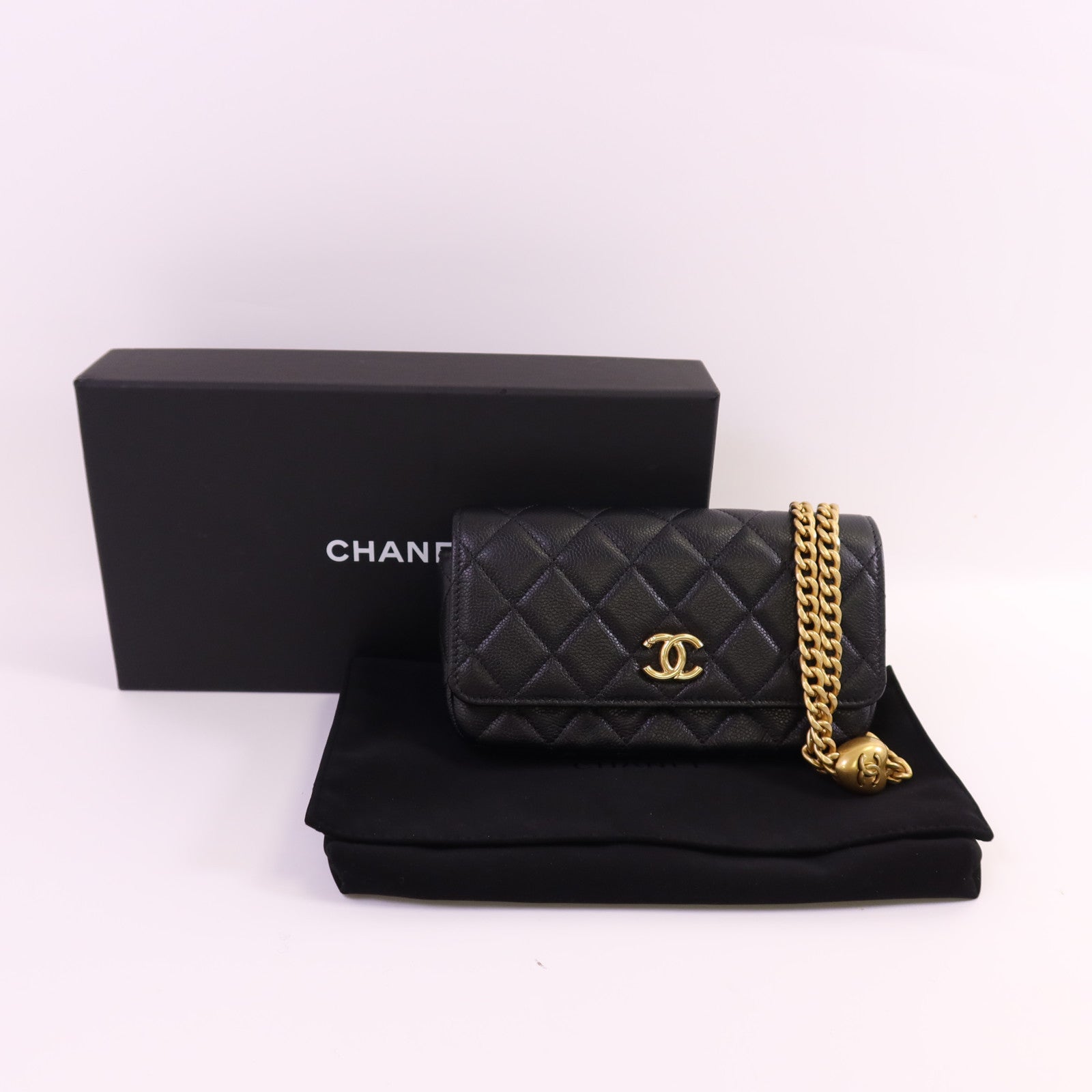 CHANEL 牛皮皮革Waist Bag金扣鏈帶腰包