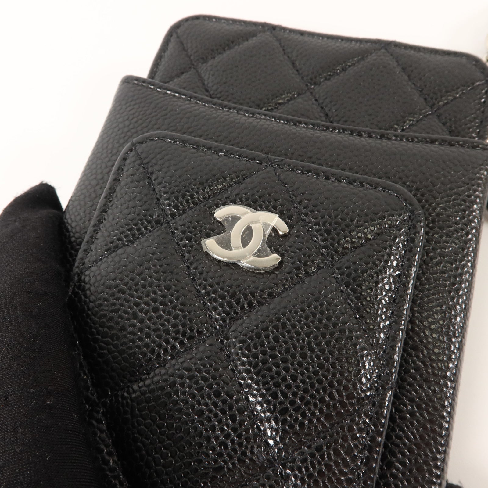 CHANEL 牛皮皮革Classic Phone Holder With Chain銀扣肩背袋