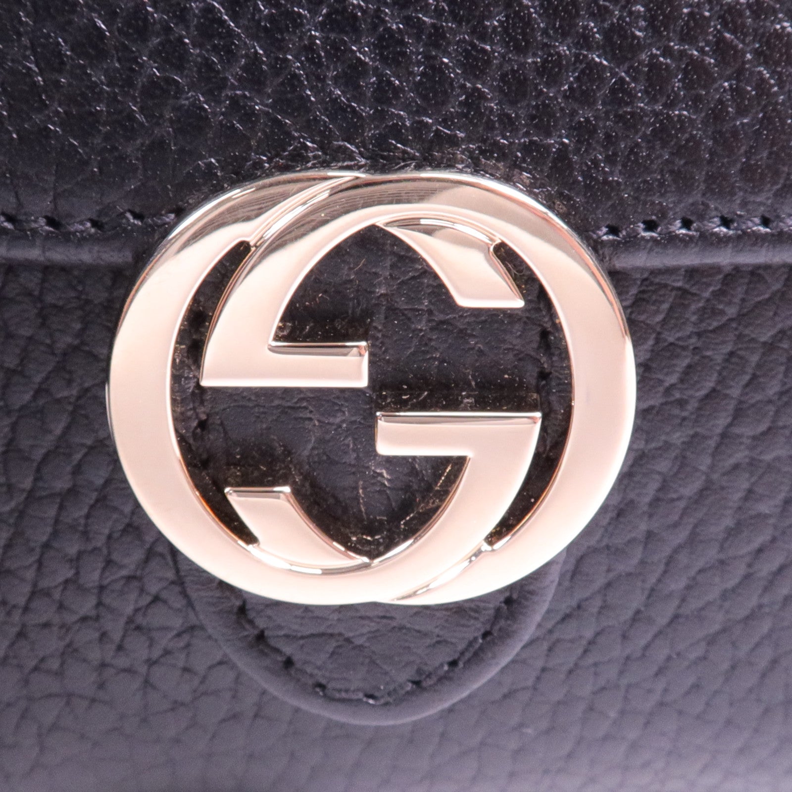 GUCCI 牛皮皮革Wallet銀扣錢包