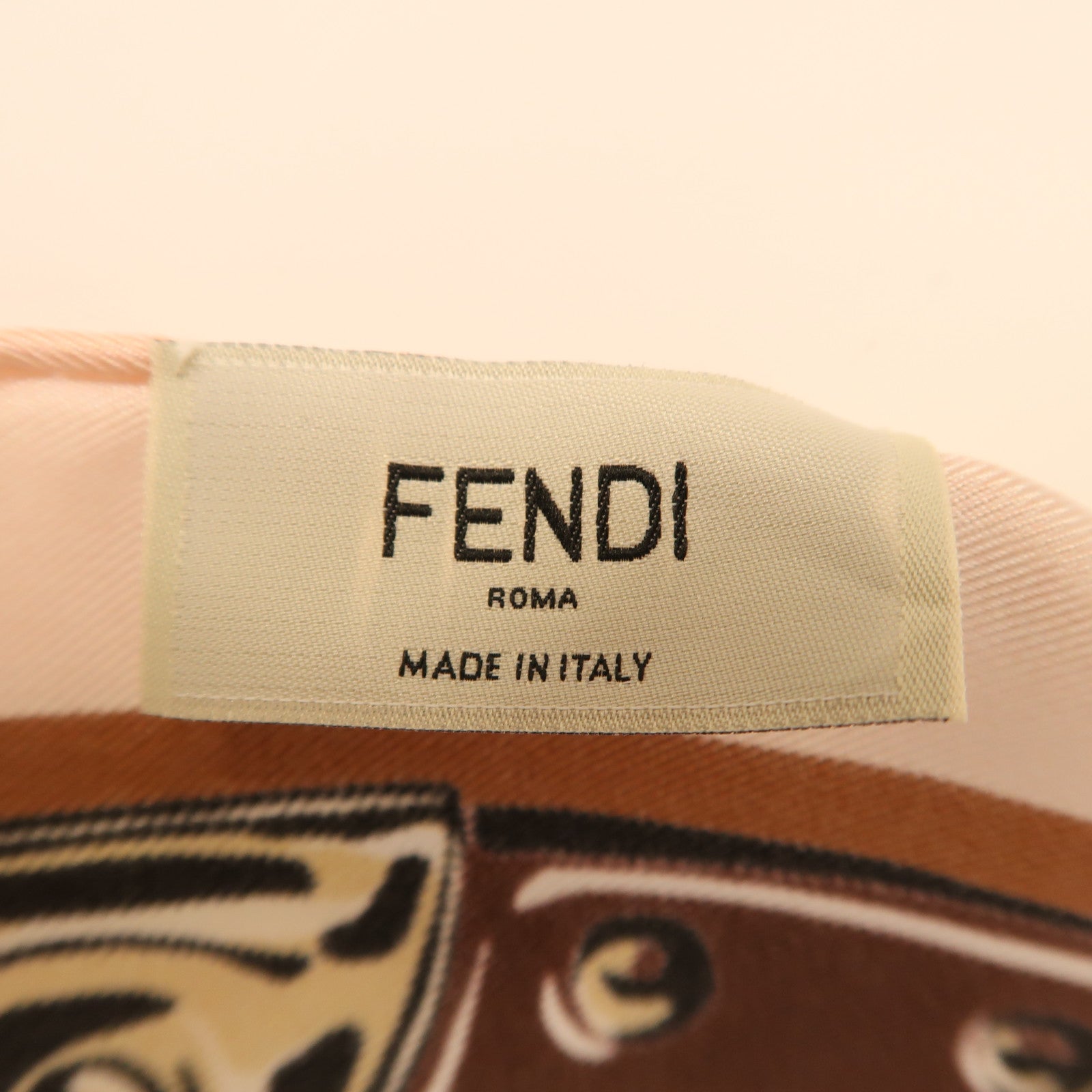 FENDI 絲質Scarf絲巾