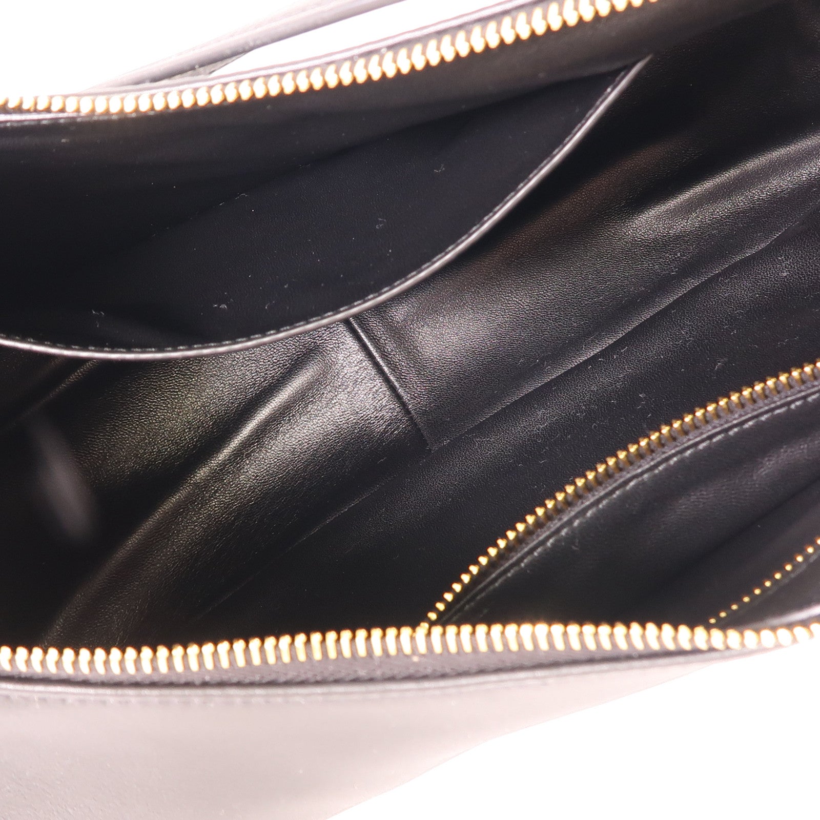 PRADA 皮革Aimee Shoulder Bag金扣手挽袋