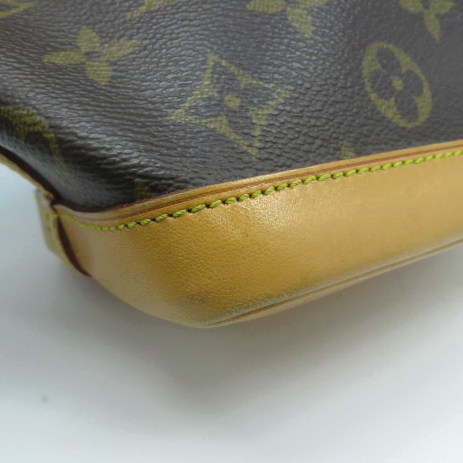 LOUIS VUITTON Monogram Noe Mini金扣肩背袋啡色