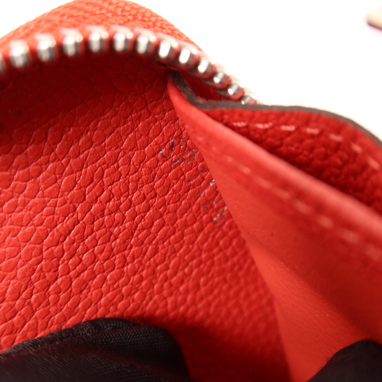 LOUIS VUITTON Monogram Empreinte Long Round Wallet銀扣長錢包