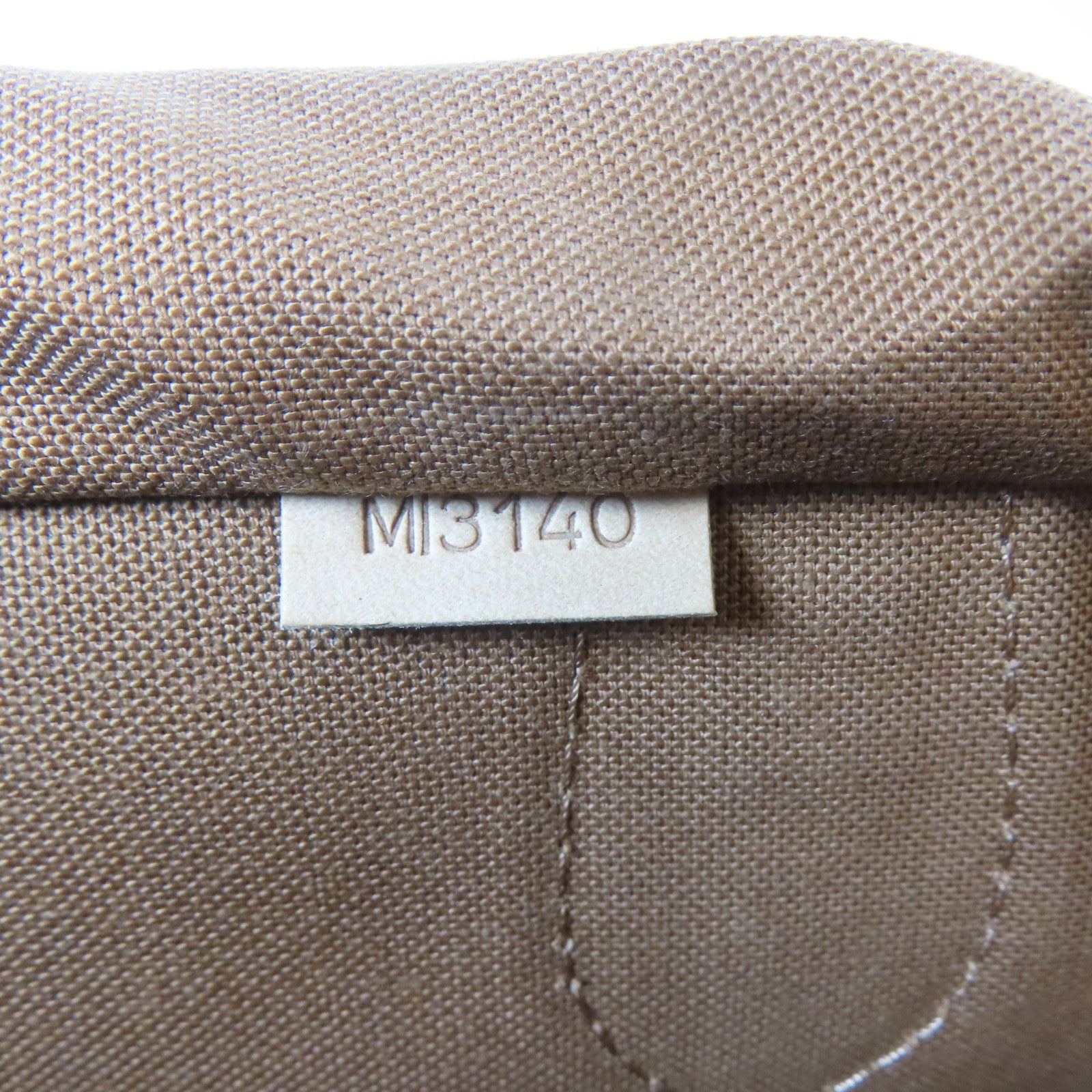 LOUIS VUITTON 【激減優惠】Monogram Montorgueil PM金扣手挽袋啡色